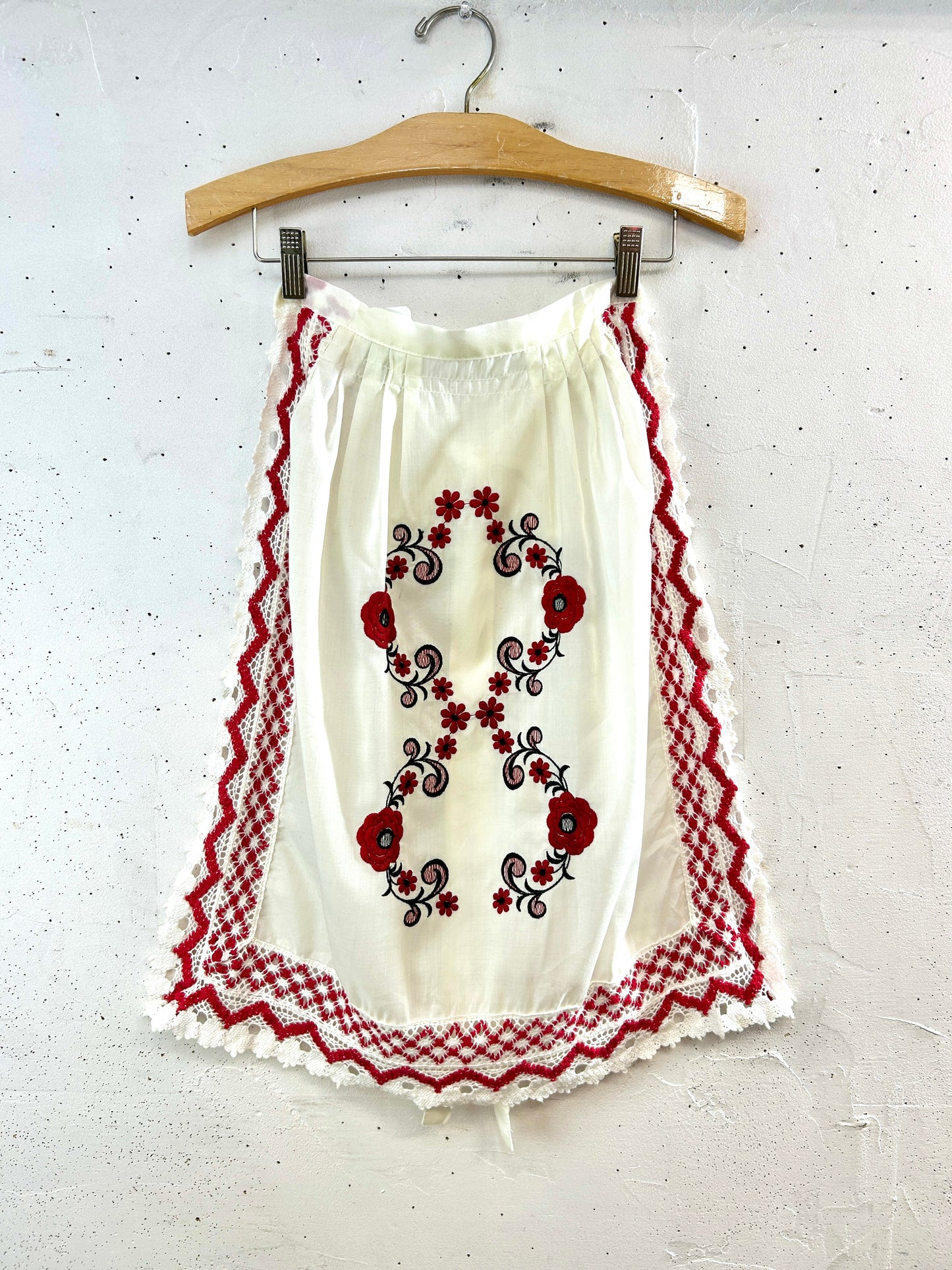 Vintage Embroidery Apron [F32914]