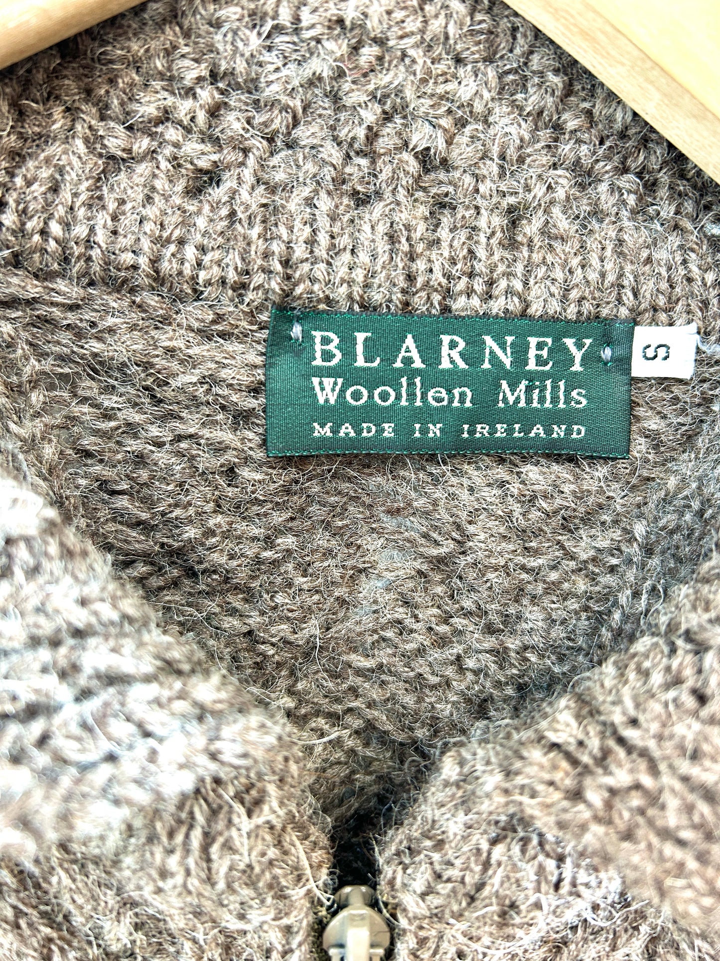 Vintage Knit Cardigan MADE IN IRELAND [K30885]