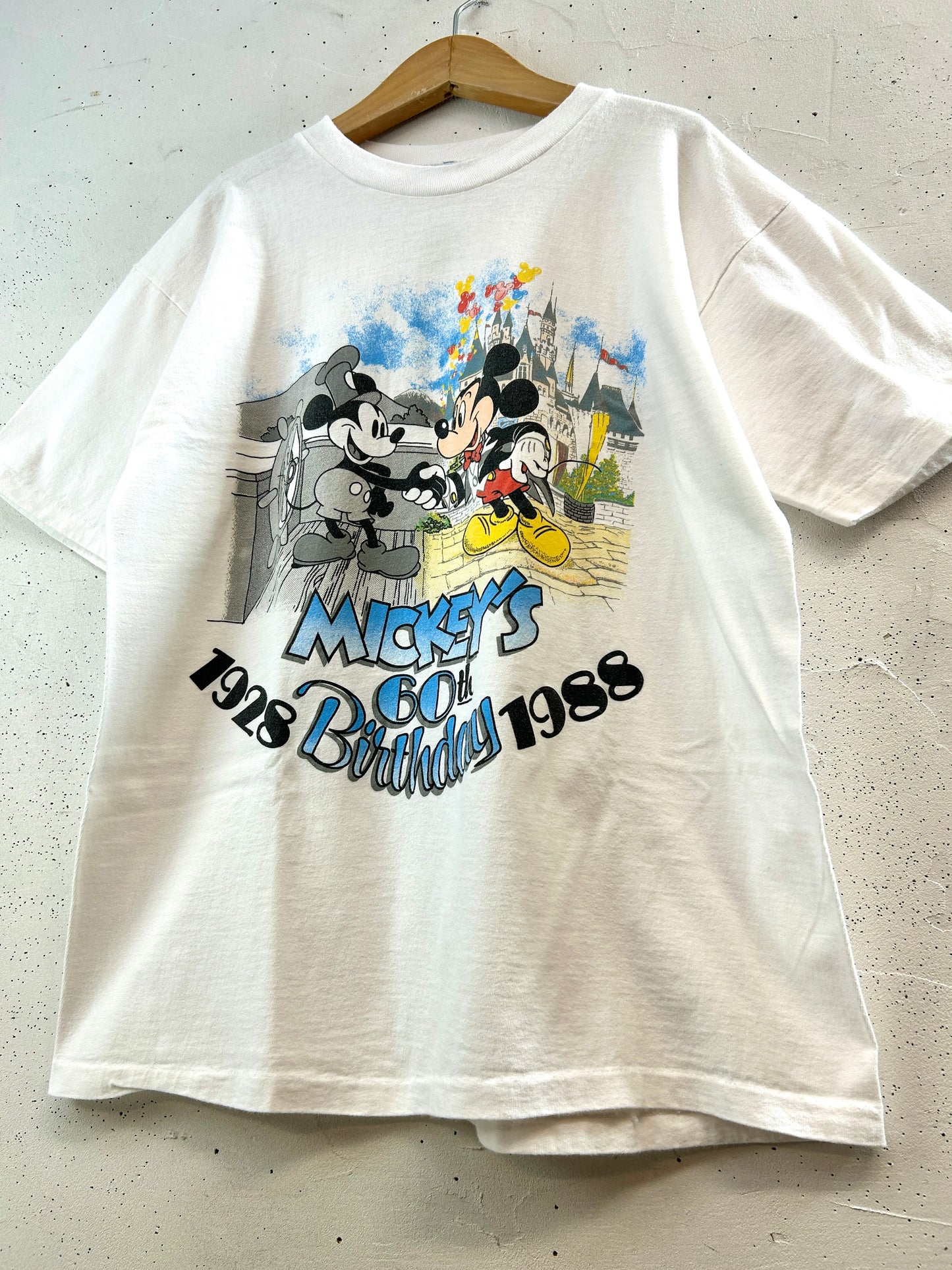 Vintage Disney T-Shirt MADE IN USA [G32935]