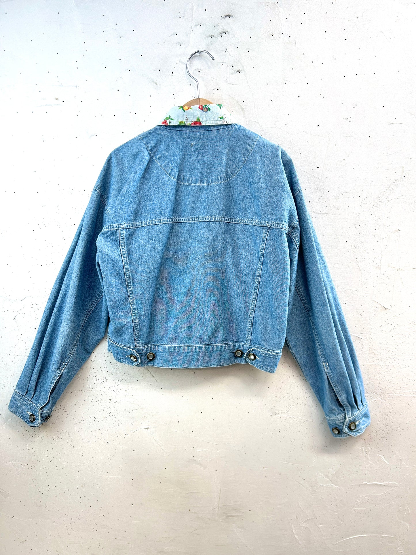 Vintage Denim Jacket [C31973]
