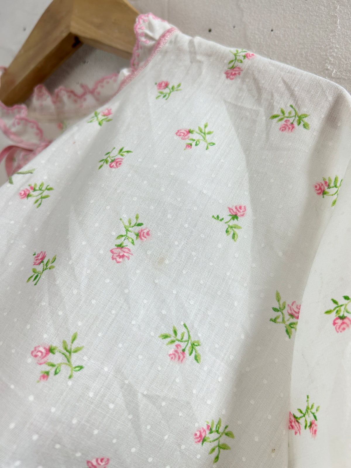 Vintage Gown [I33862]