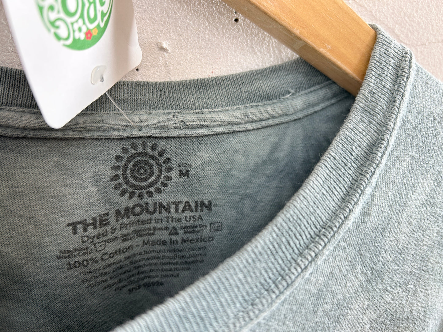 Vintage T SHIRT THE MOUNTAIN [H30791]