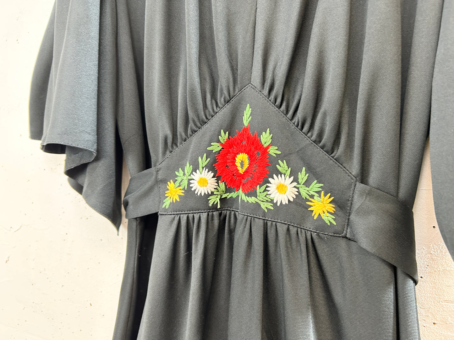 Vintage Flower Stitch Dress [H30905]