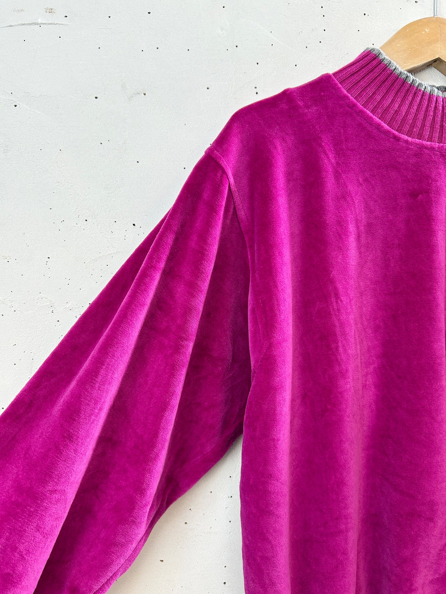 Vintage Velour Tops [J30399]