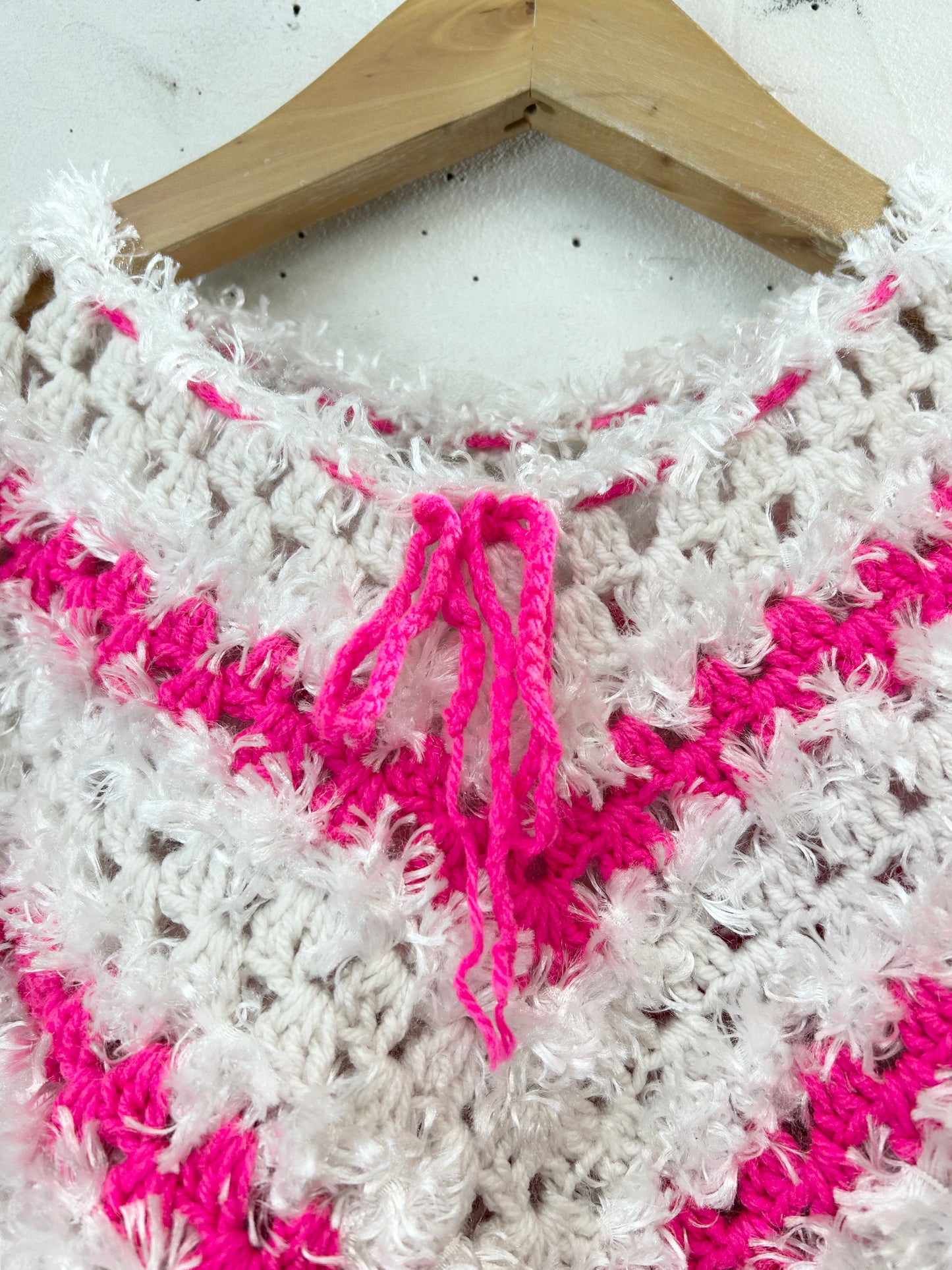 Vintage Knit Poncho [J30604]