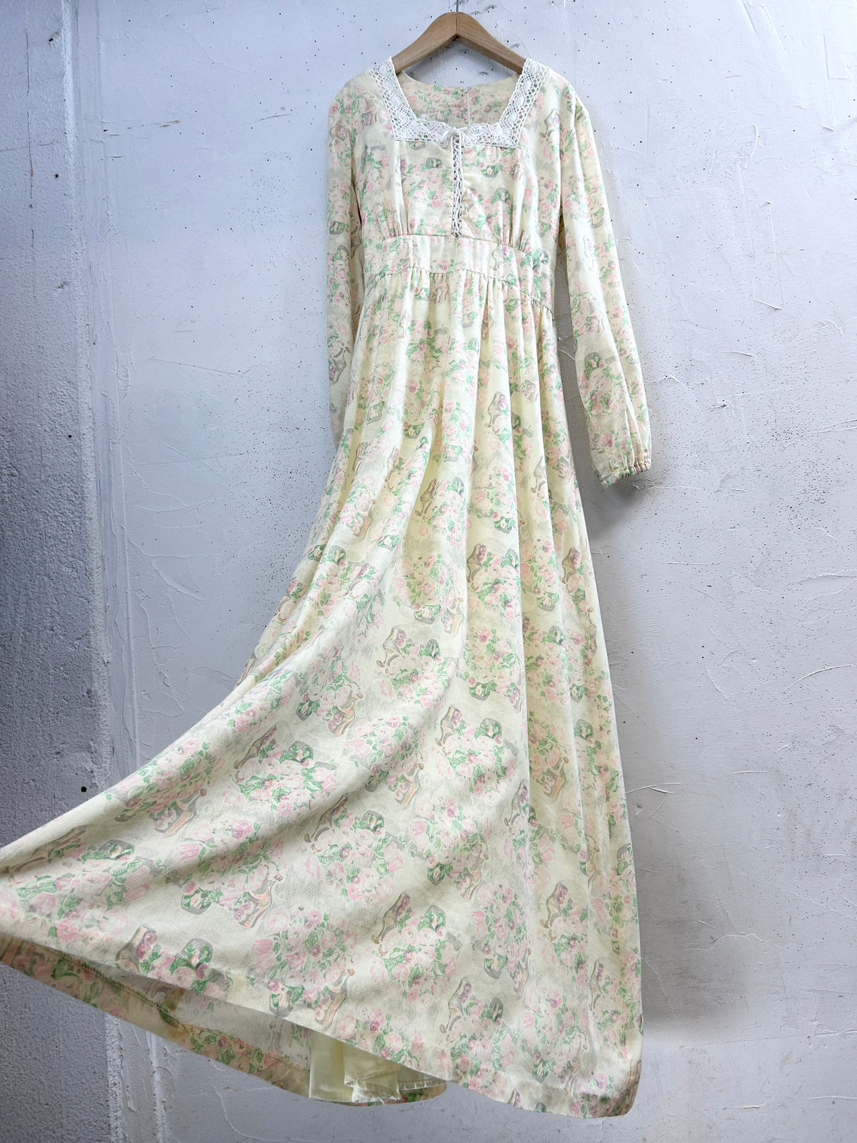 '70s Vintage Dress  [J34188]