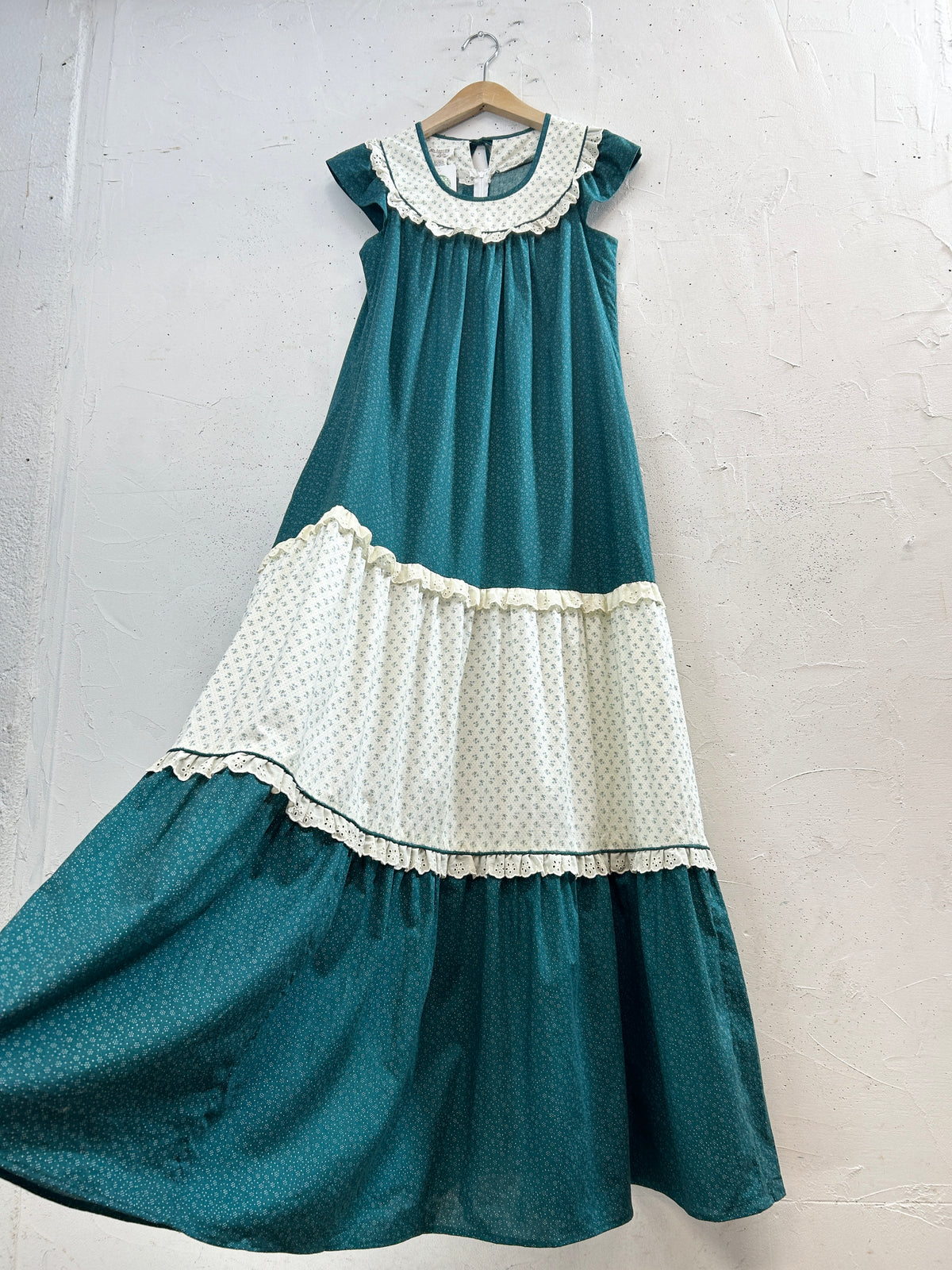 Vintage HAWAII Dress [I33890]