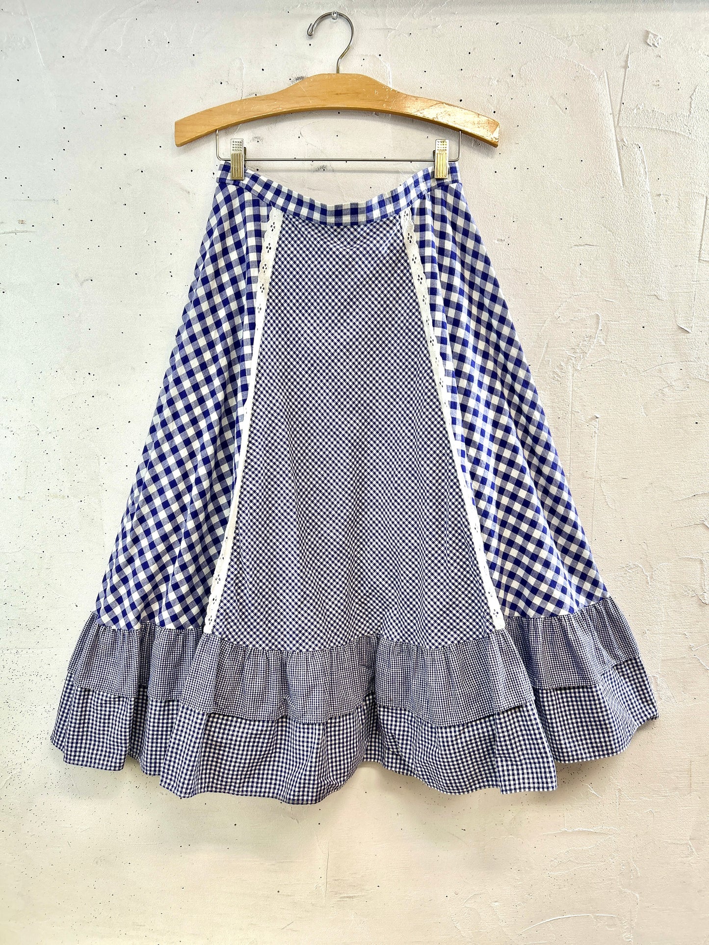 Vintage Tired Skirt MADE IN WESTERN GERMANY [A31289]