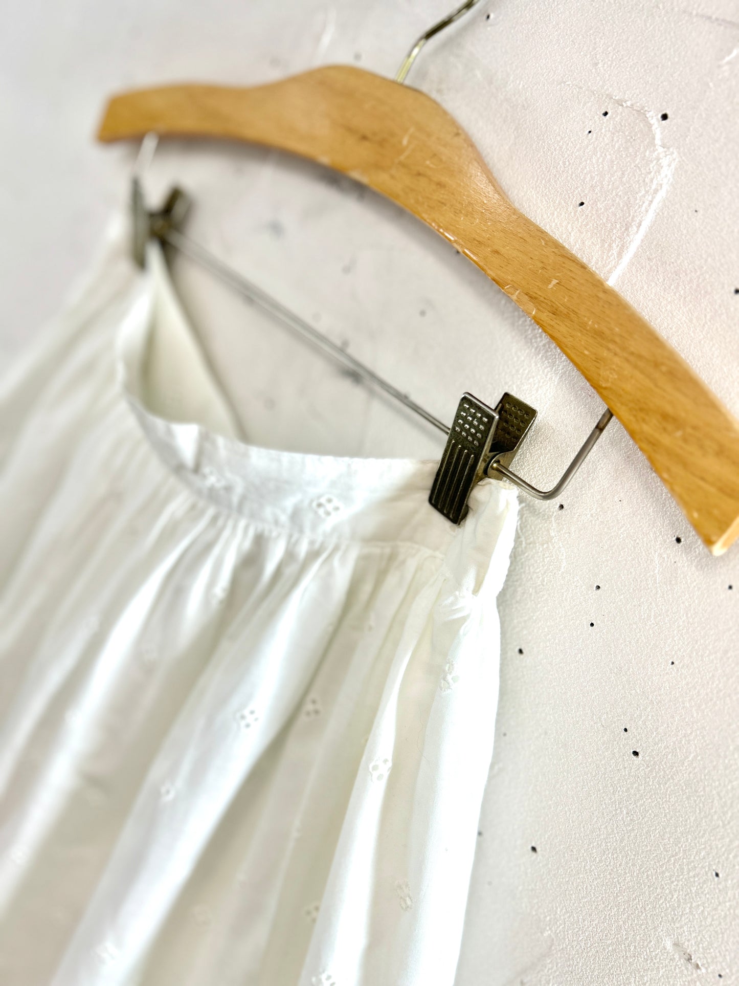 Vintage White Skirt MADE IN WEST GERMANY [A31462]
