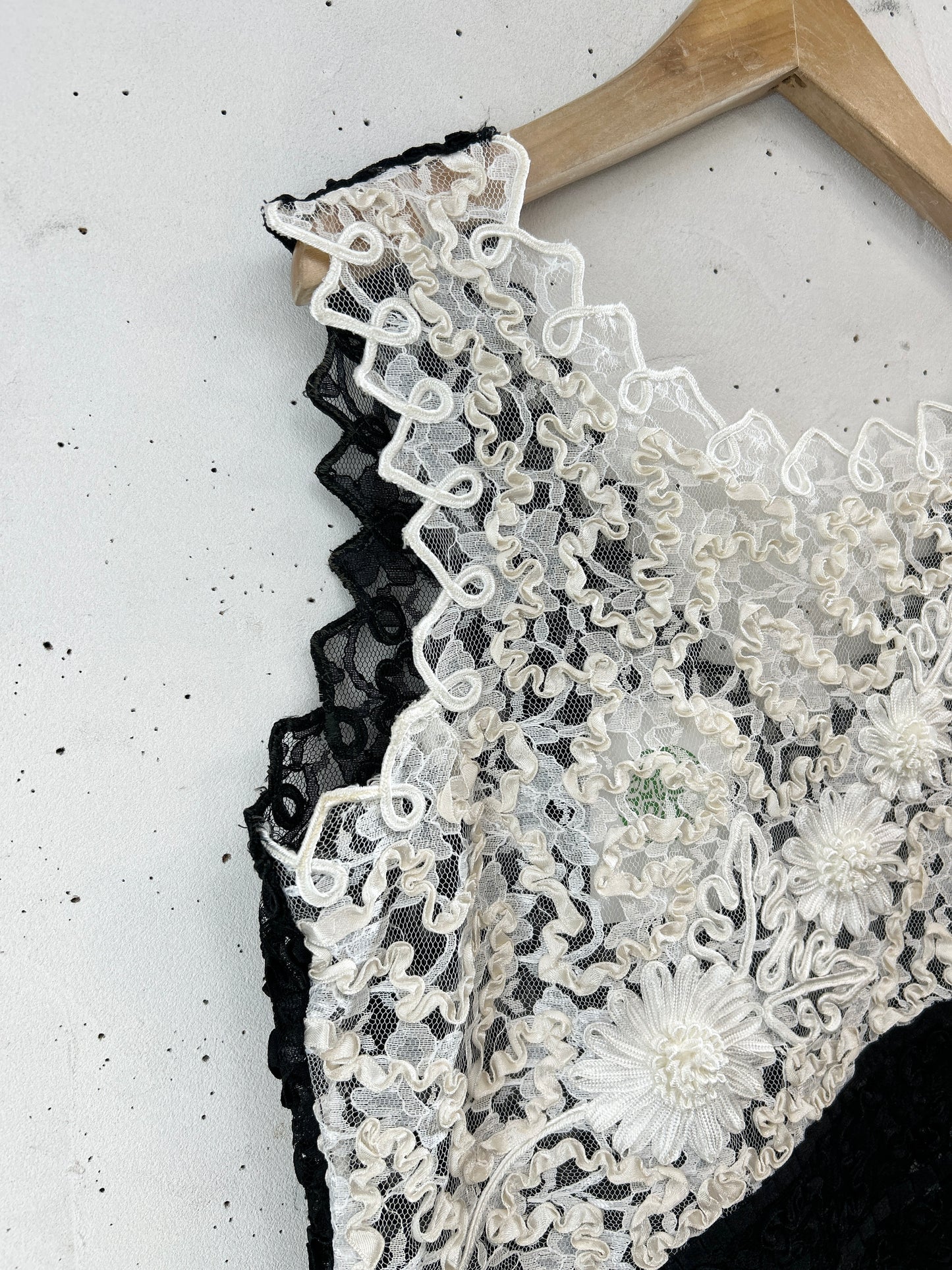 Vintage Lace Top [32857]
