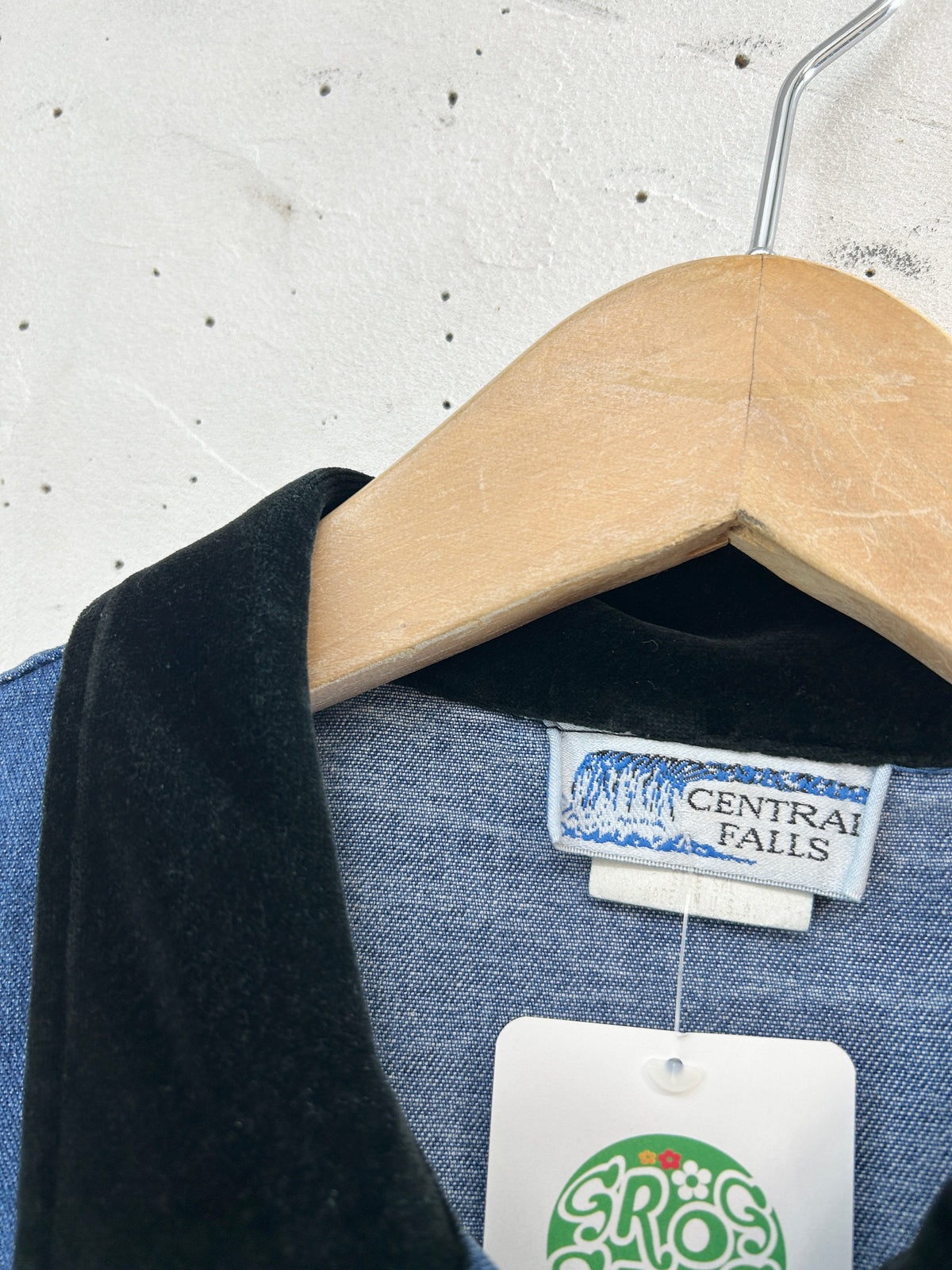 Vintage Denim Vest 〜MADE IN USA〜 [J34166]