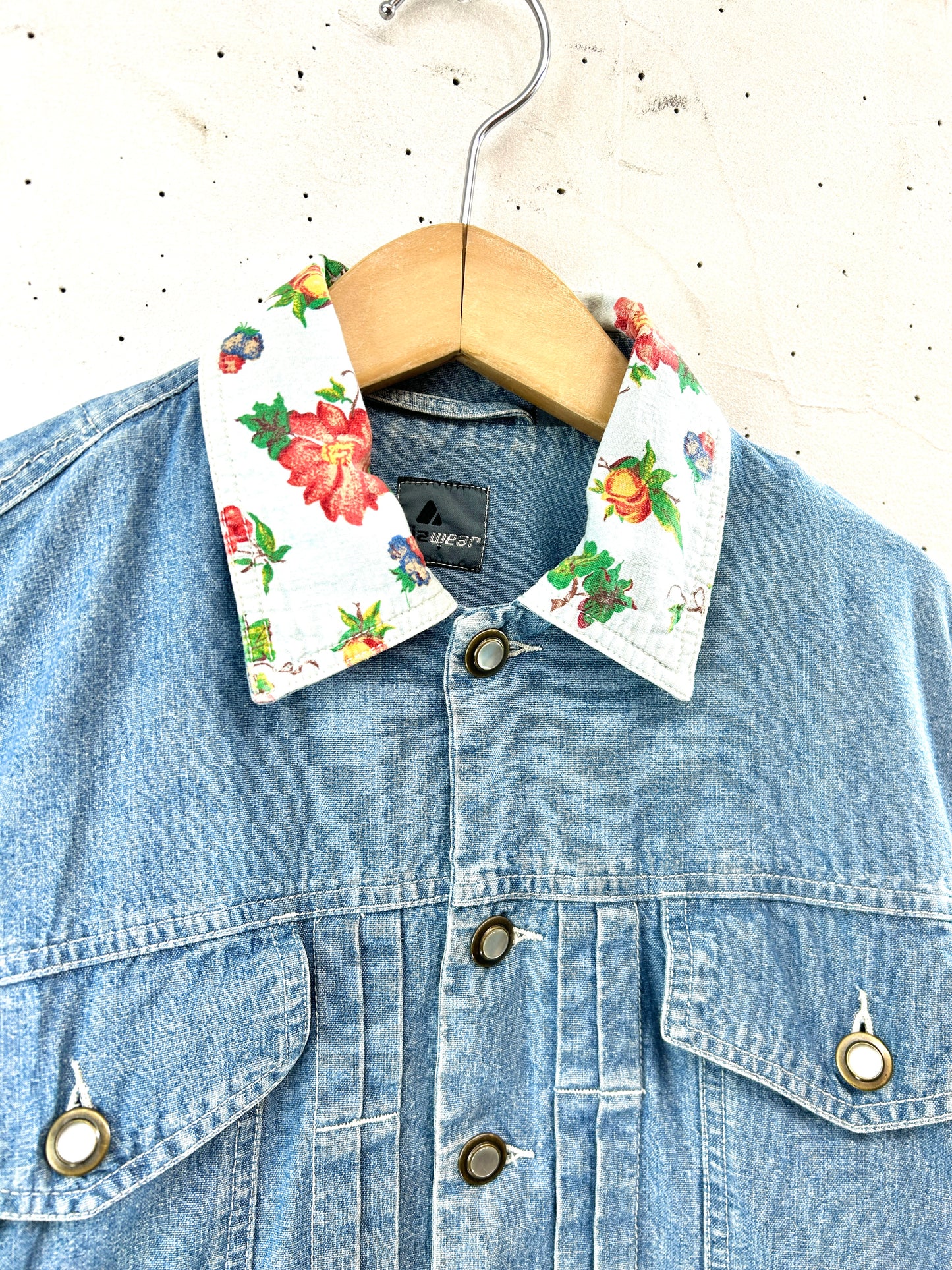 Vintage Denim Jacket [C31973]