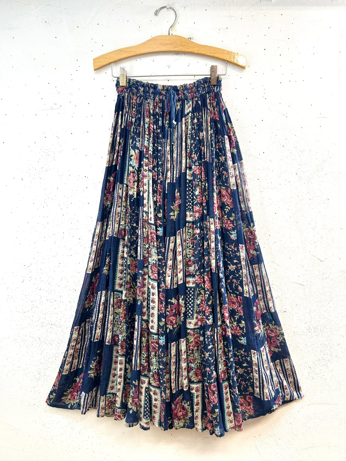 Vintage Skirt  MADE IN INDIA [G32912]