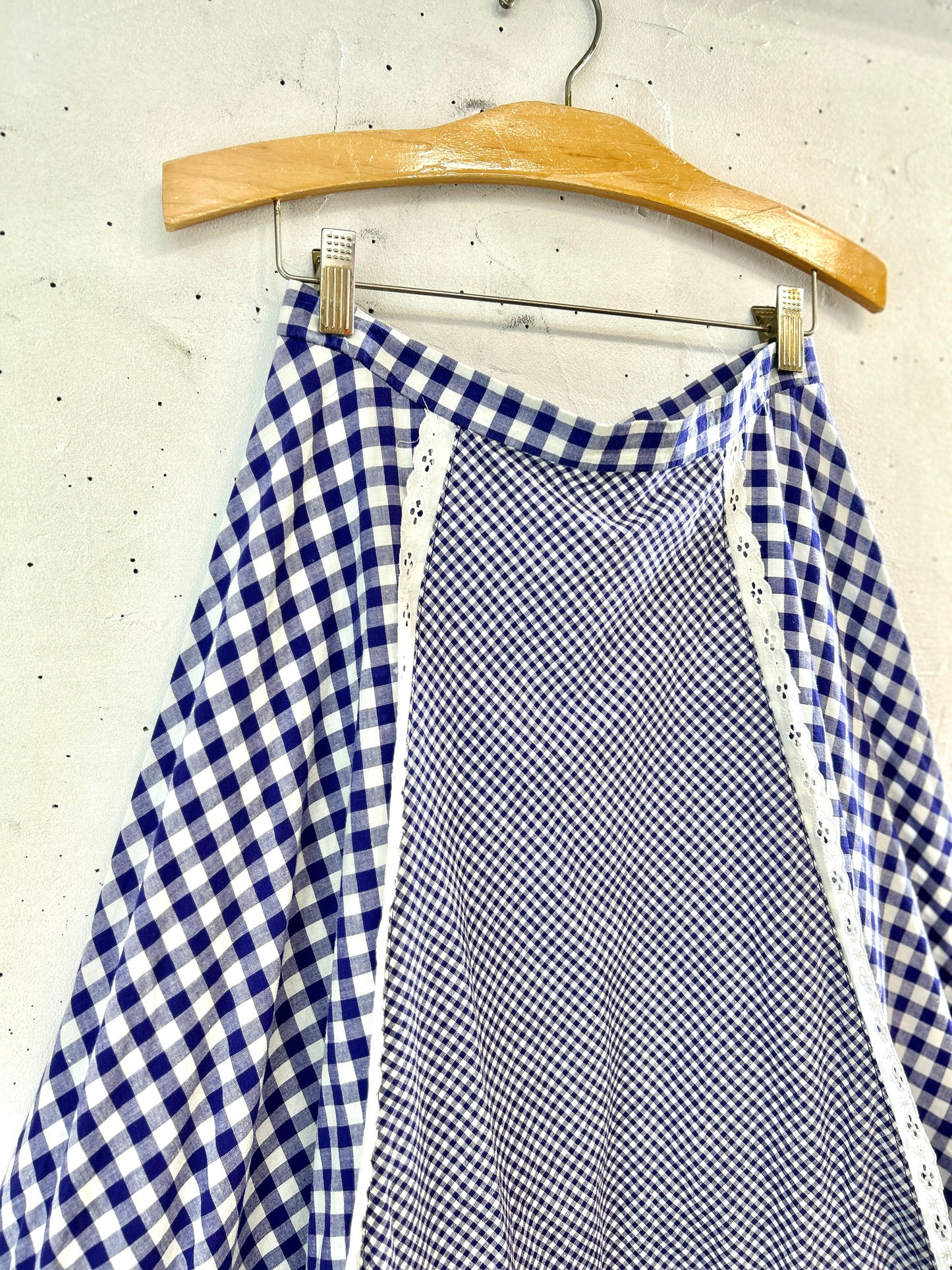 Vintage Tired Skirt MADE IN WESTERN GERMANY [A31289]