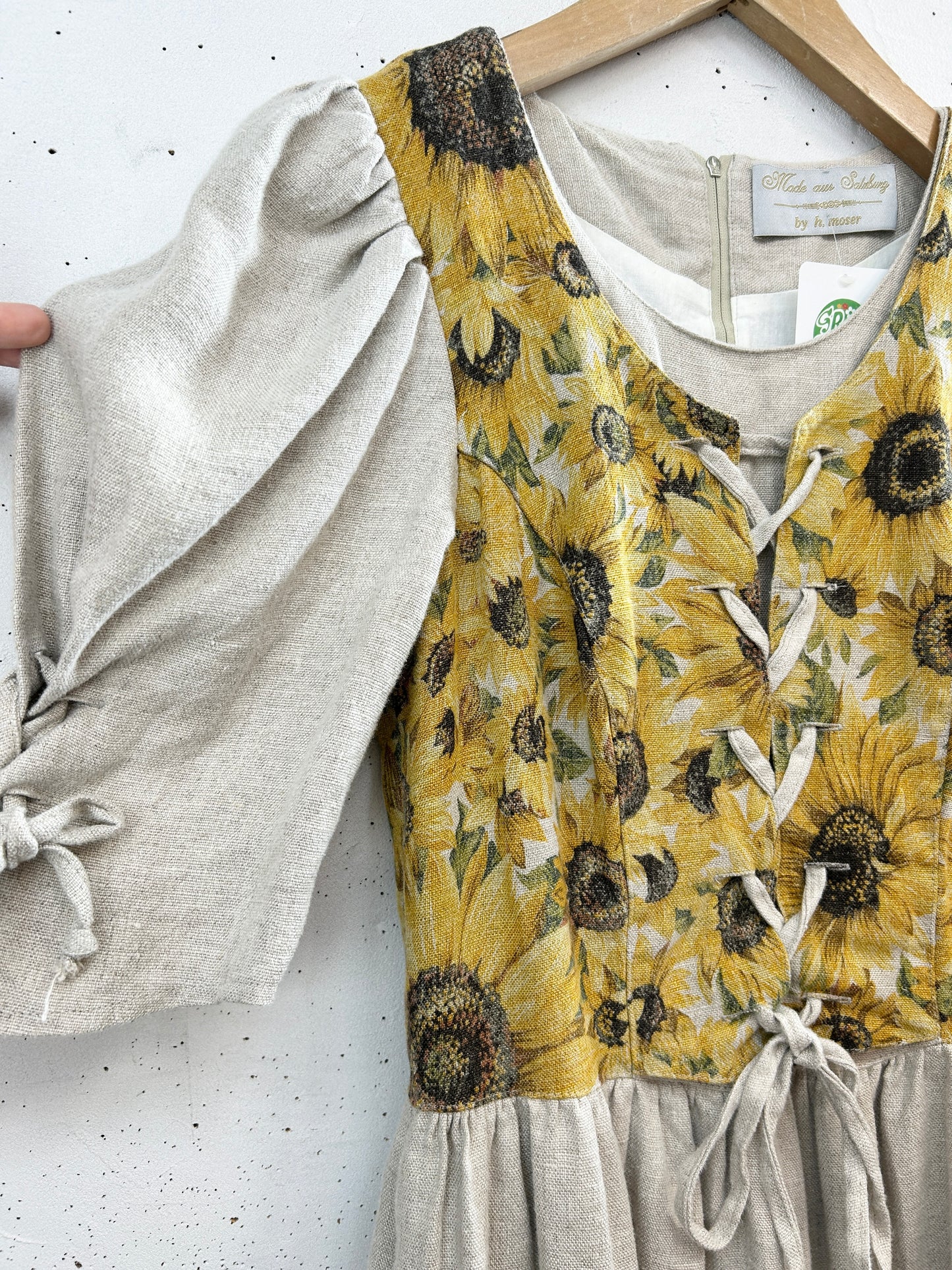 Vintage Tyrol Dress [G33261]