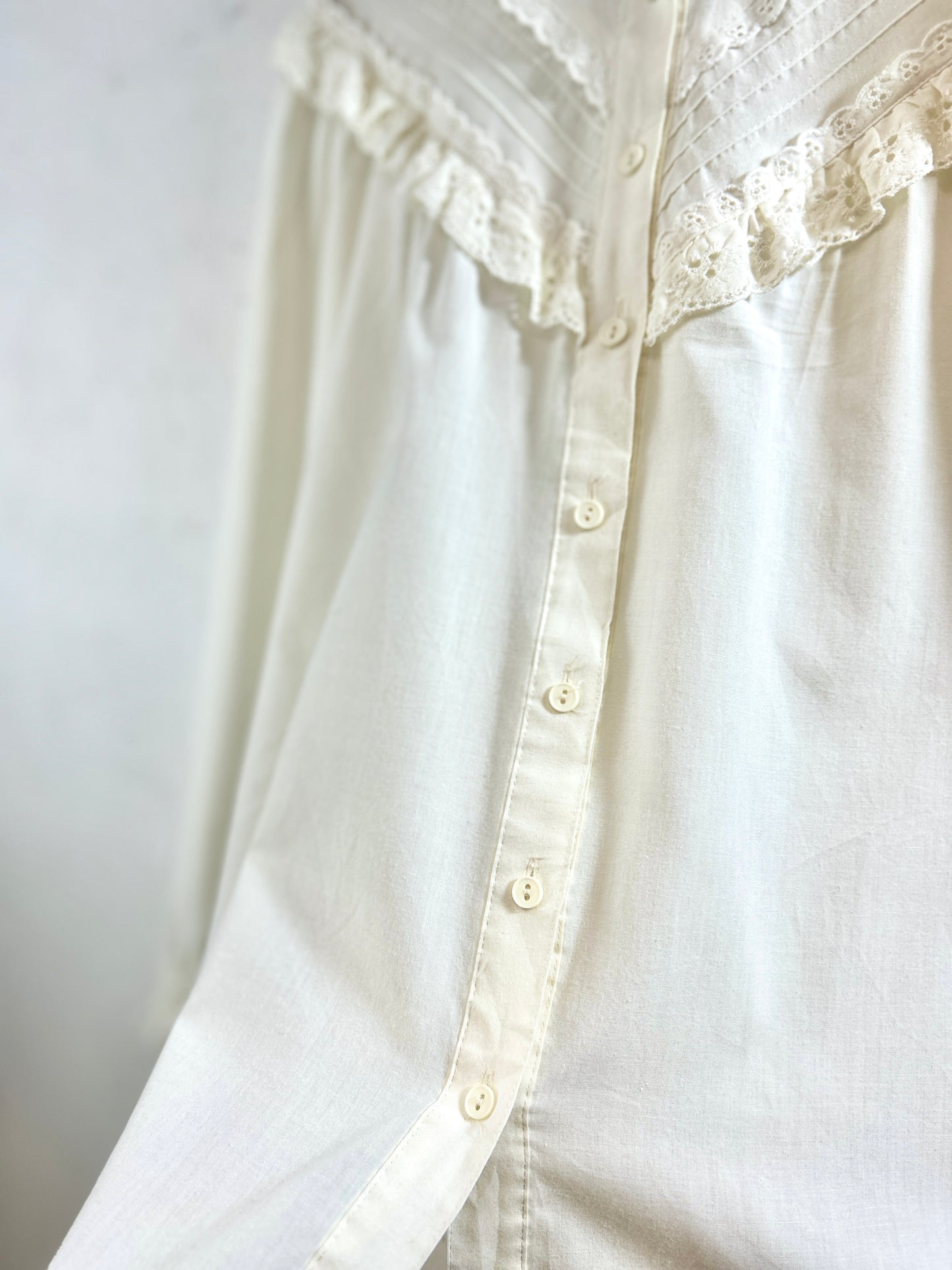 Vintage White Blouse [I30181]