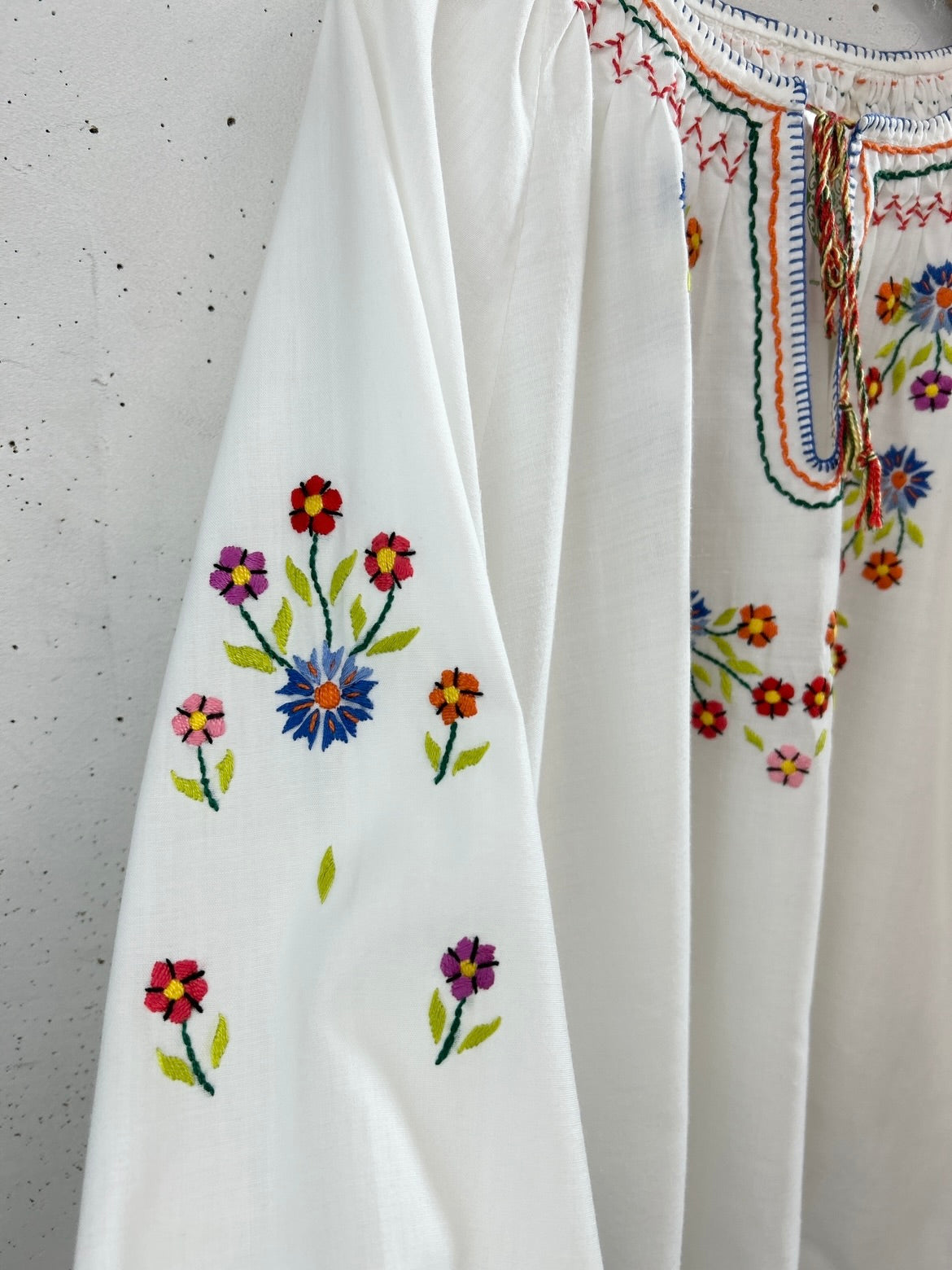 Vintage Embroidery Tunic [D32119]