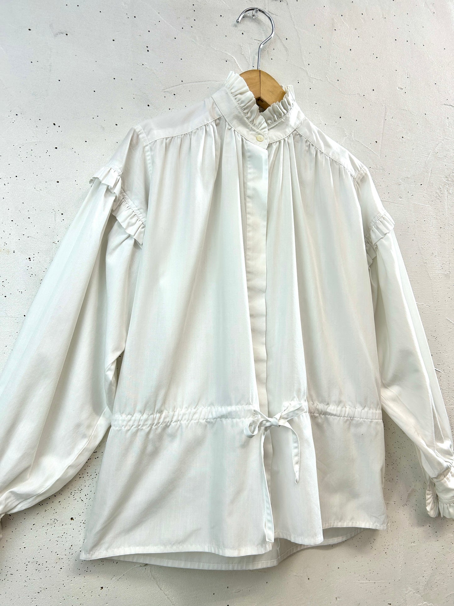 Vintage White Blouse [C31830]
