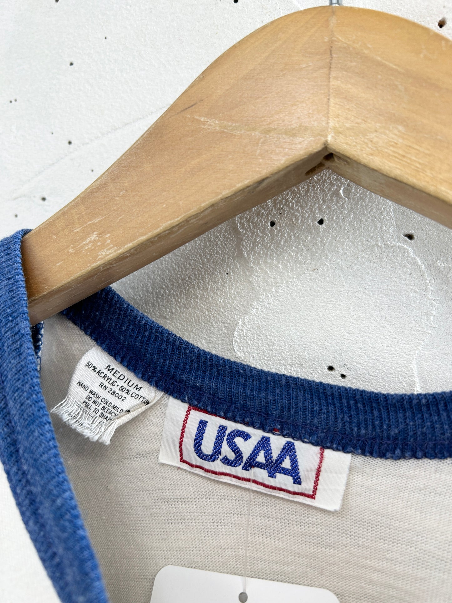 Vintage T-Shirt [F32639]