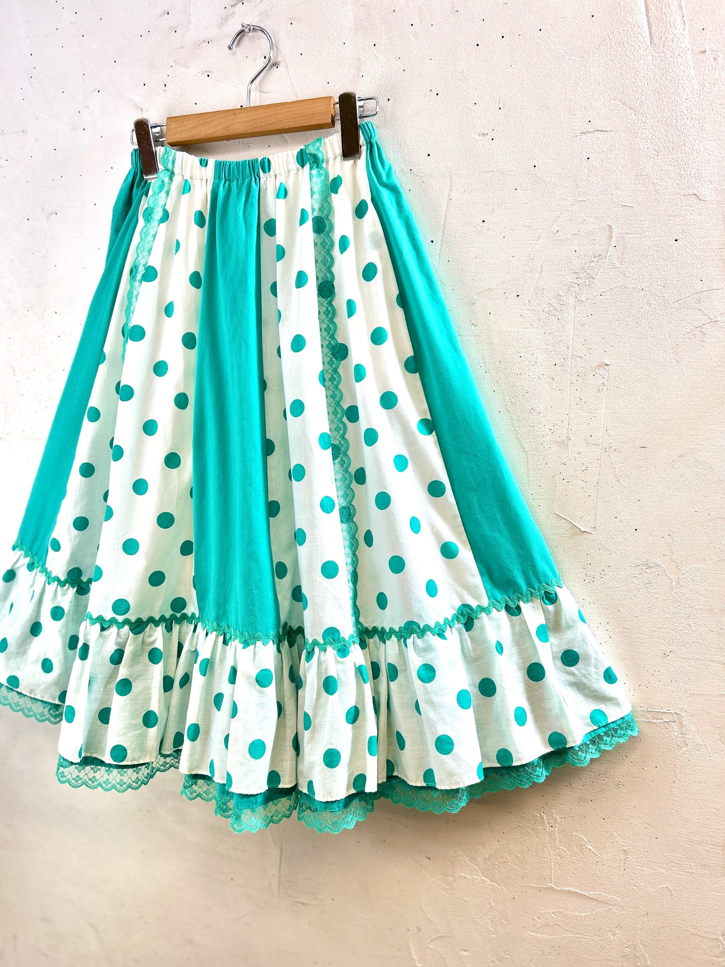 Vintage Tiered Skirt Made In USA  [H30824]