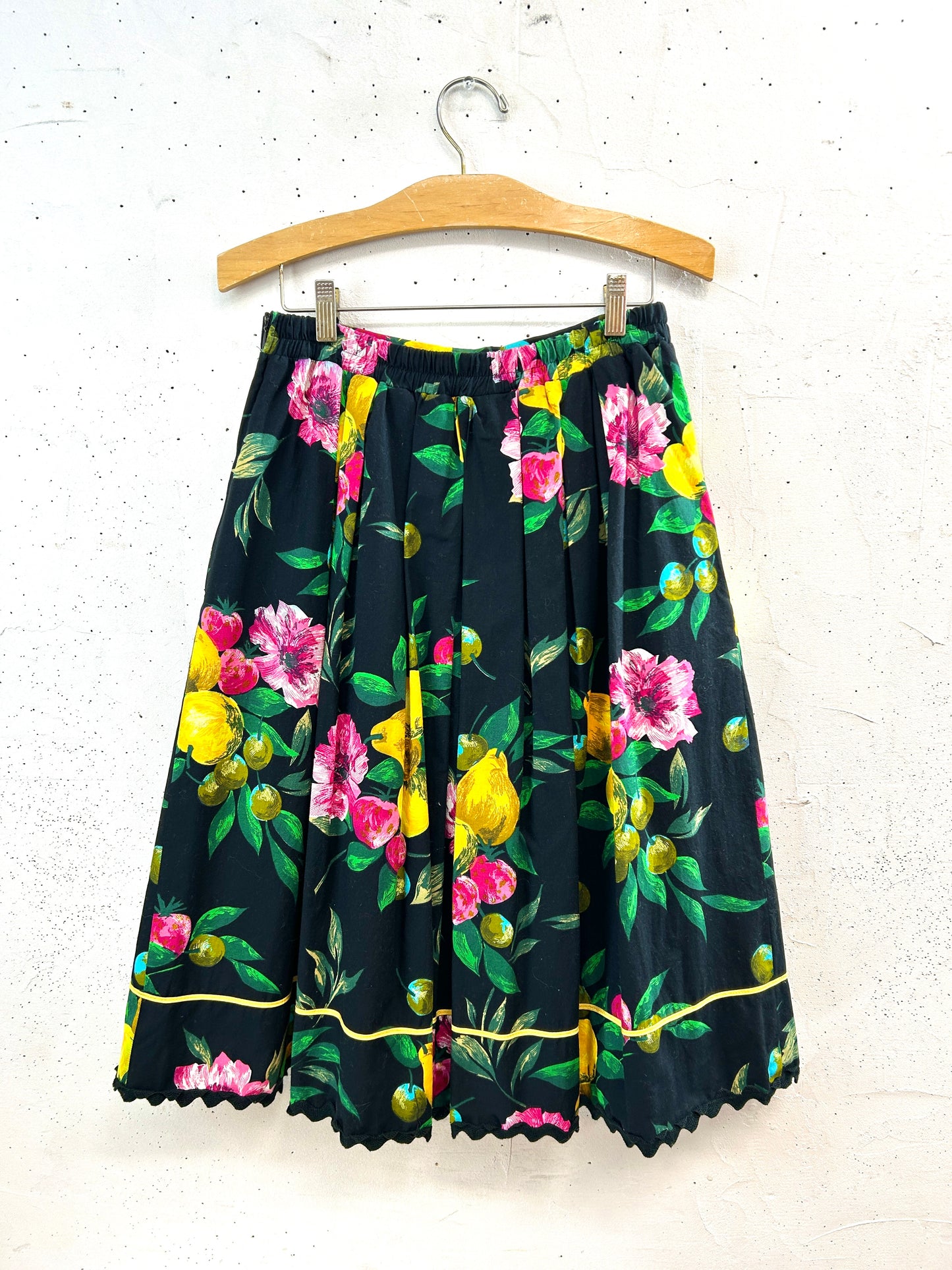 Vintage Tyrol Skirt  [A31450]