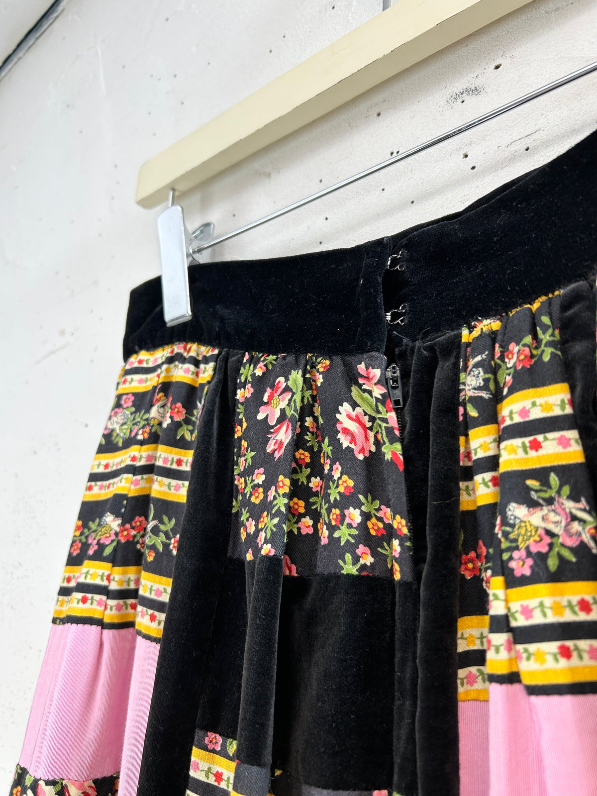 '70s Vintage Skirt  [I33915]