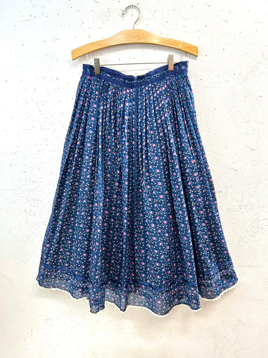 Vintage Skirt [A31452]