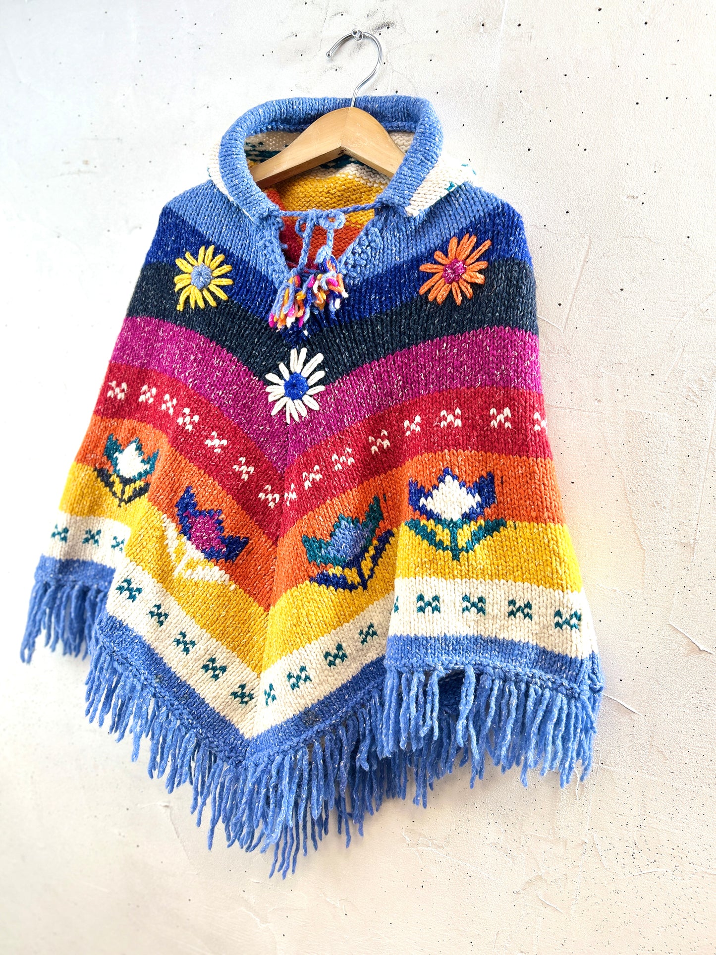 Vintage Knit Poncho [K30734]