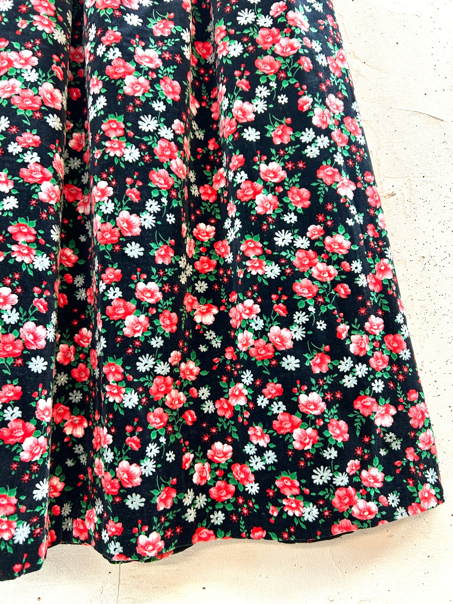 Vintage Velour Skirt [L30940]