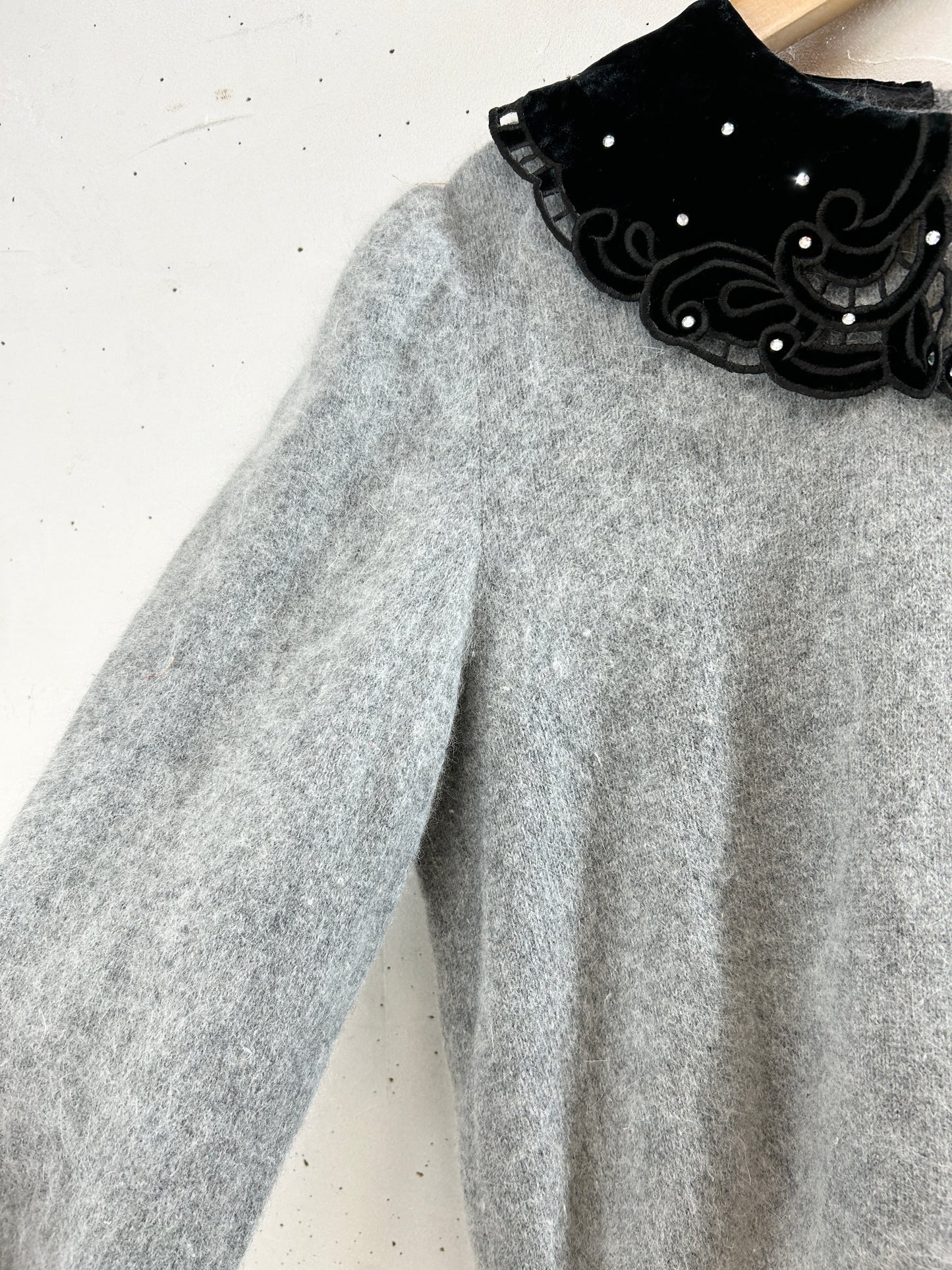 Vintage Knit Sweater [J30665]