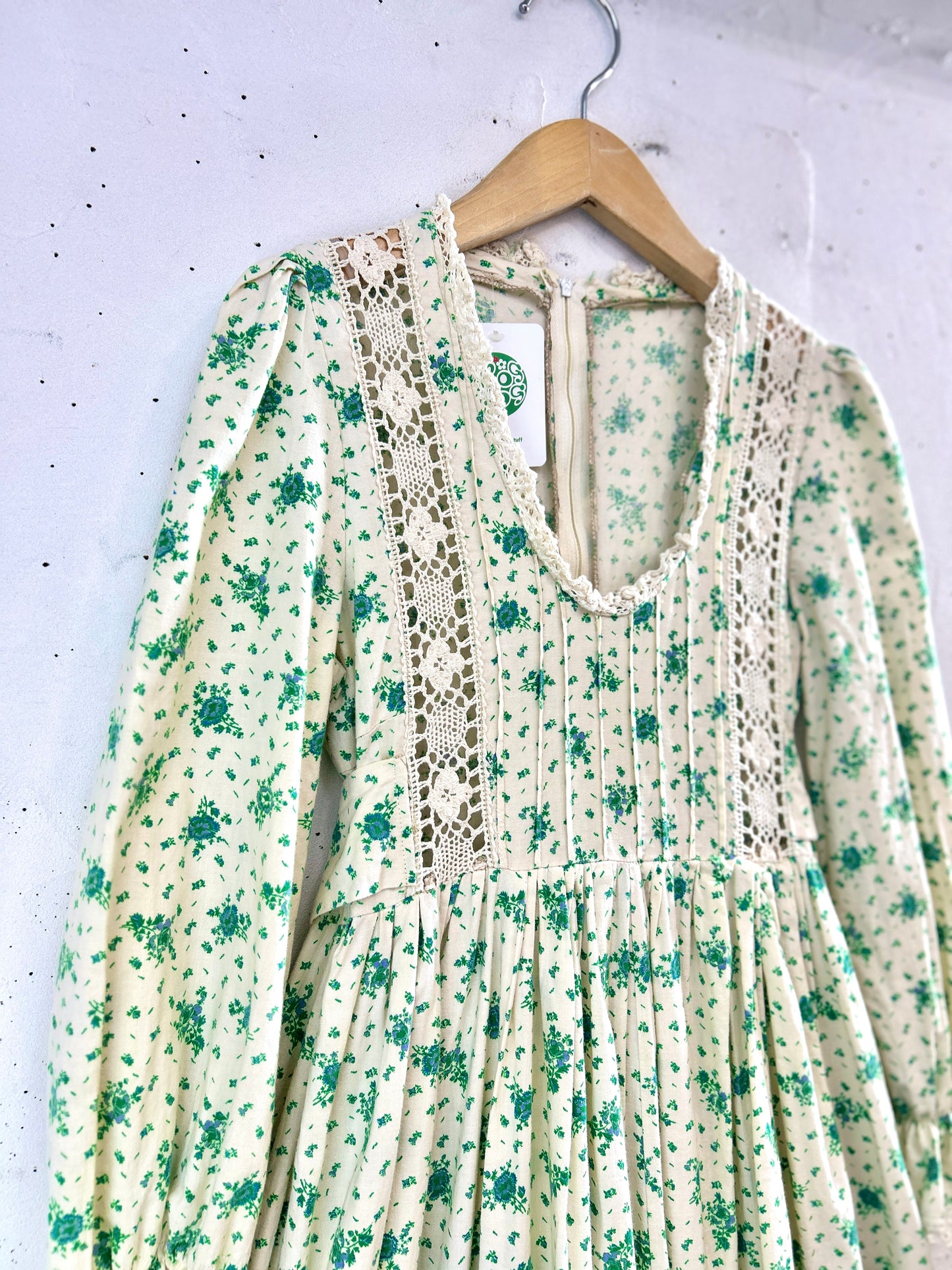 '70s Vintage Dress  [C31792]