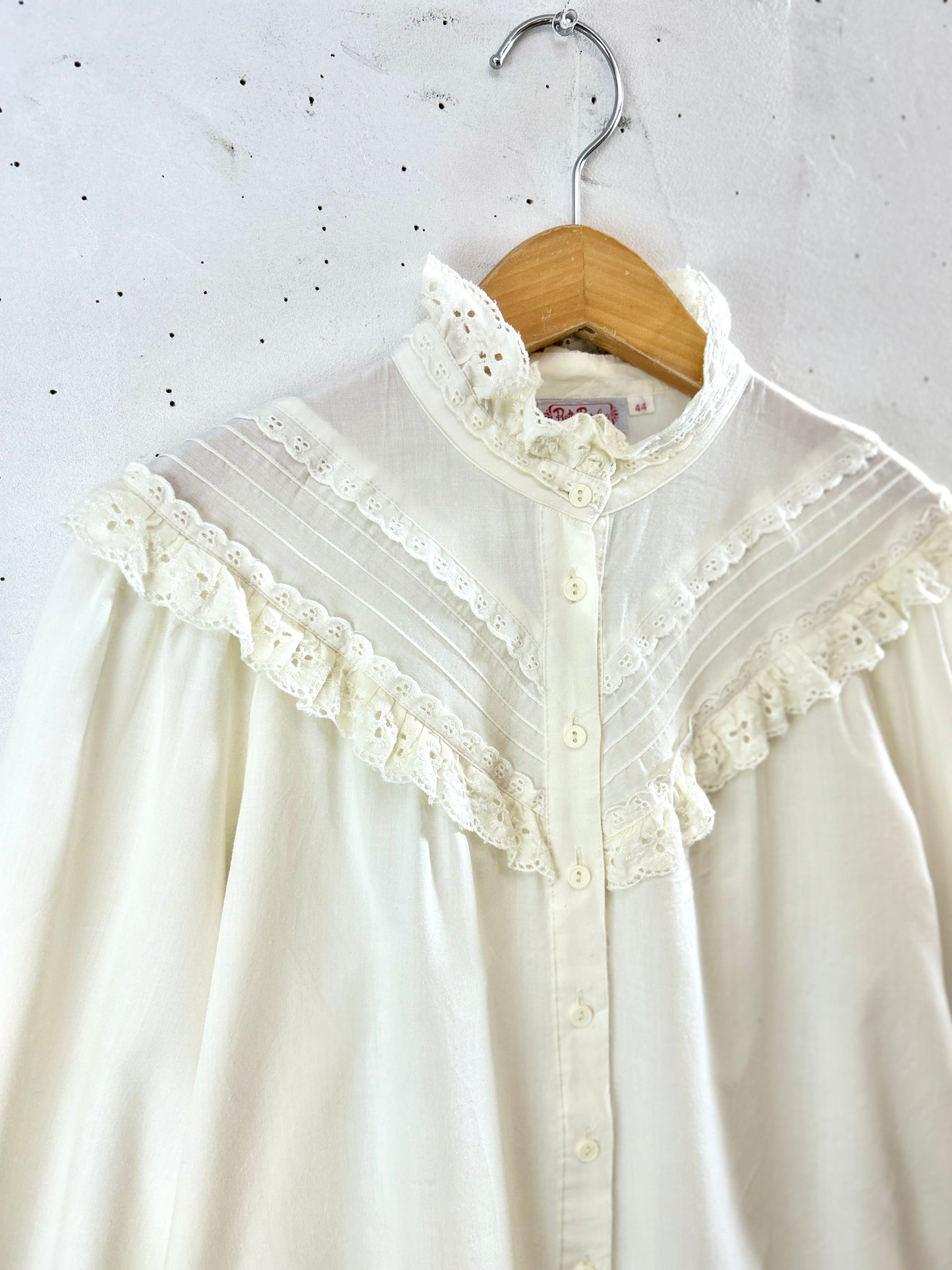 Vintage White Blouse [I30181]
