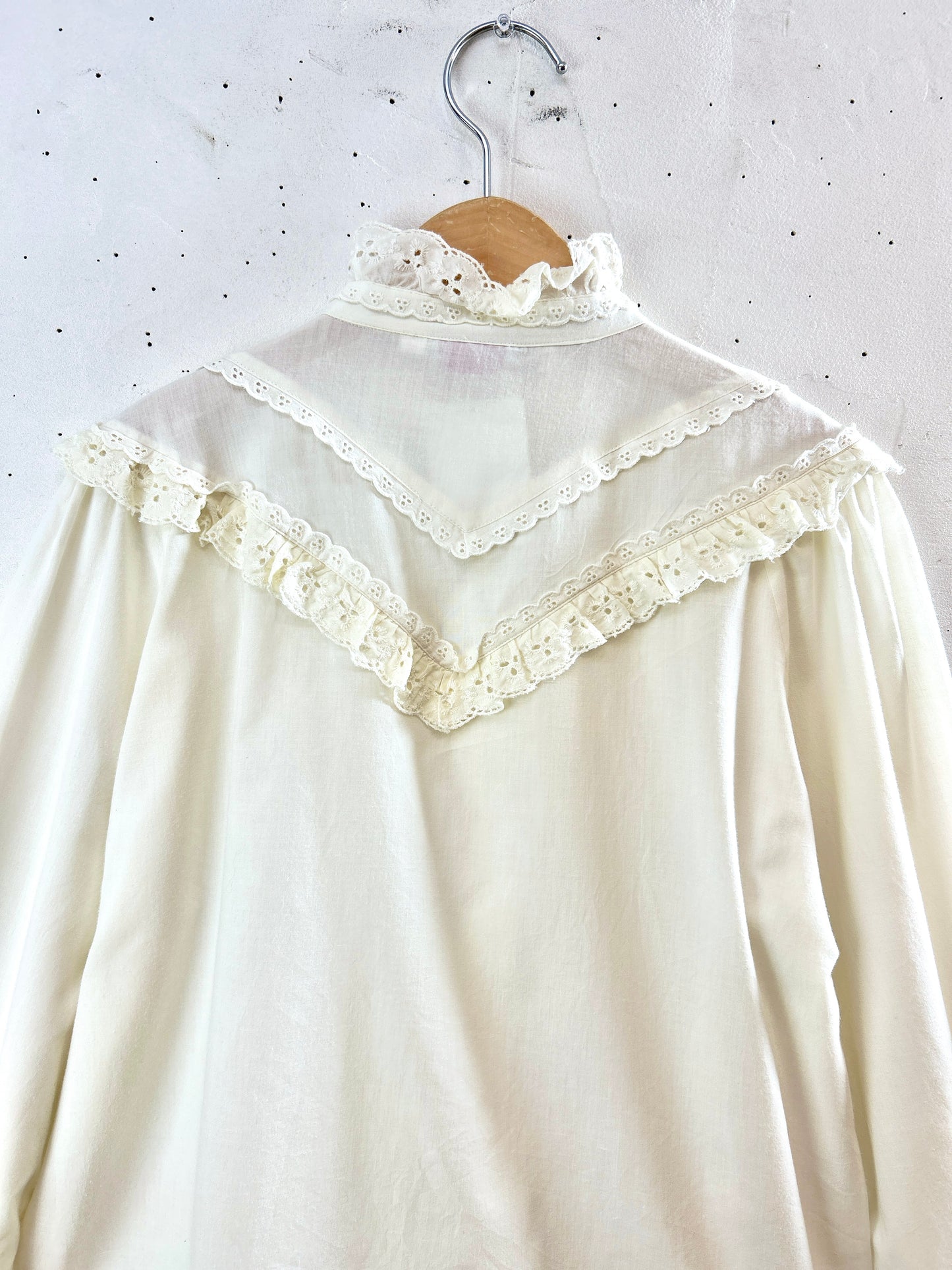 Vintage White Blouse [I30181]