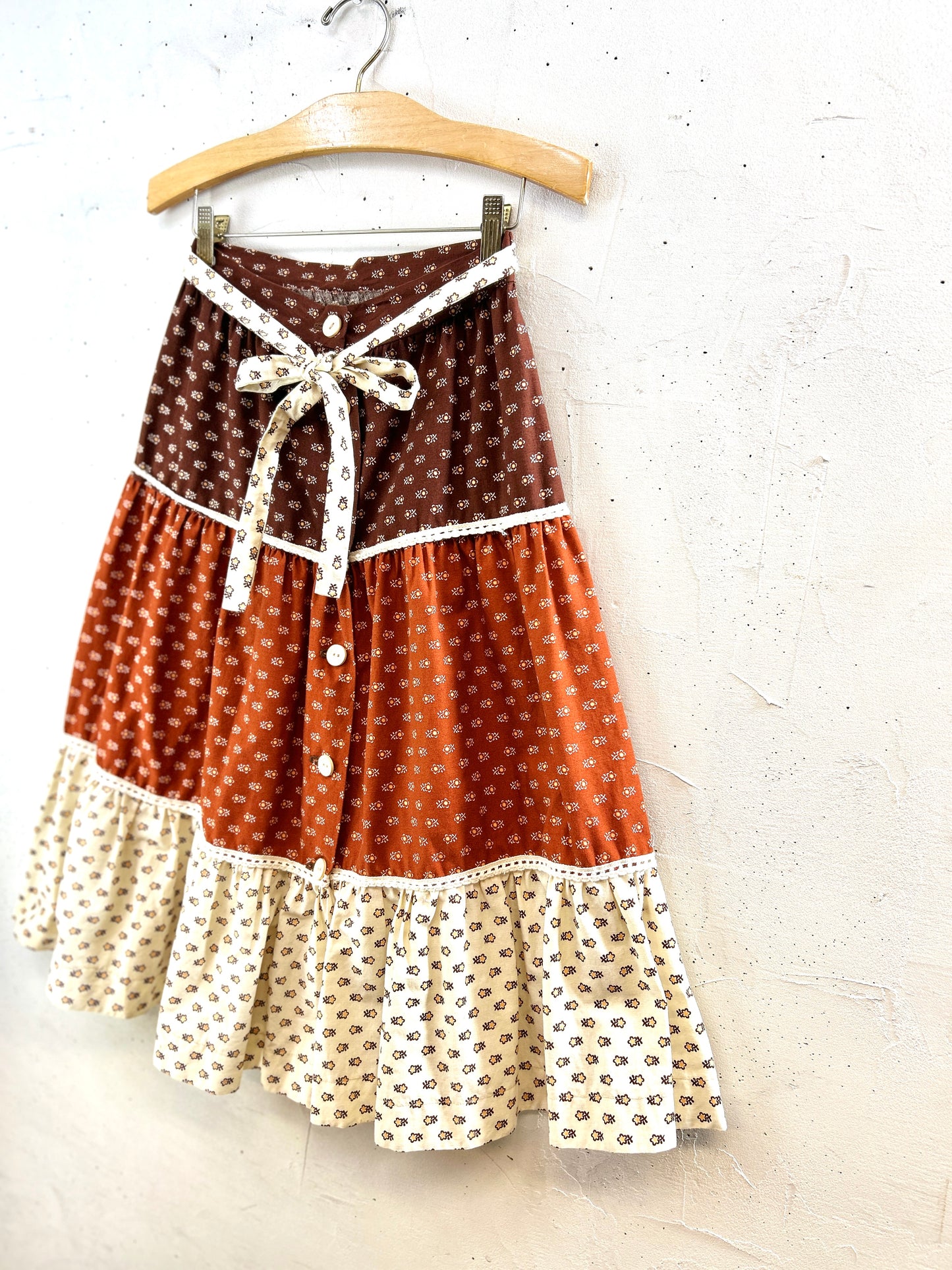 '70s Vintage Tiered Skirt [H30940]