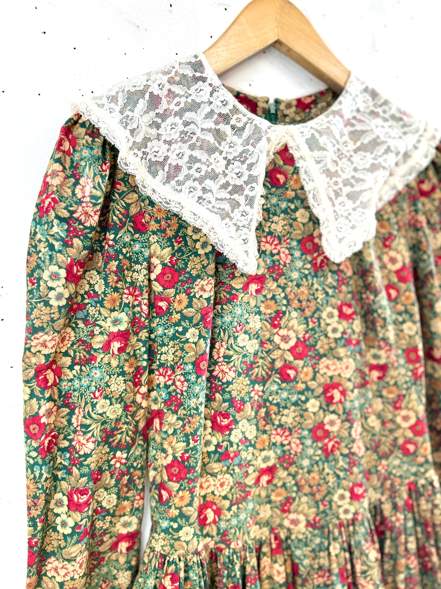 Vintage Dress  [L31087]