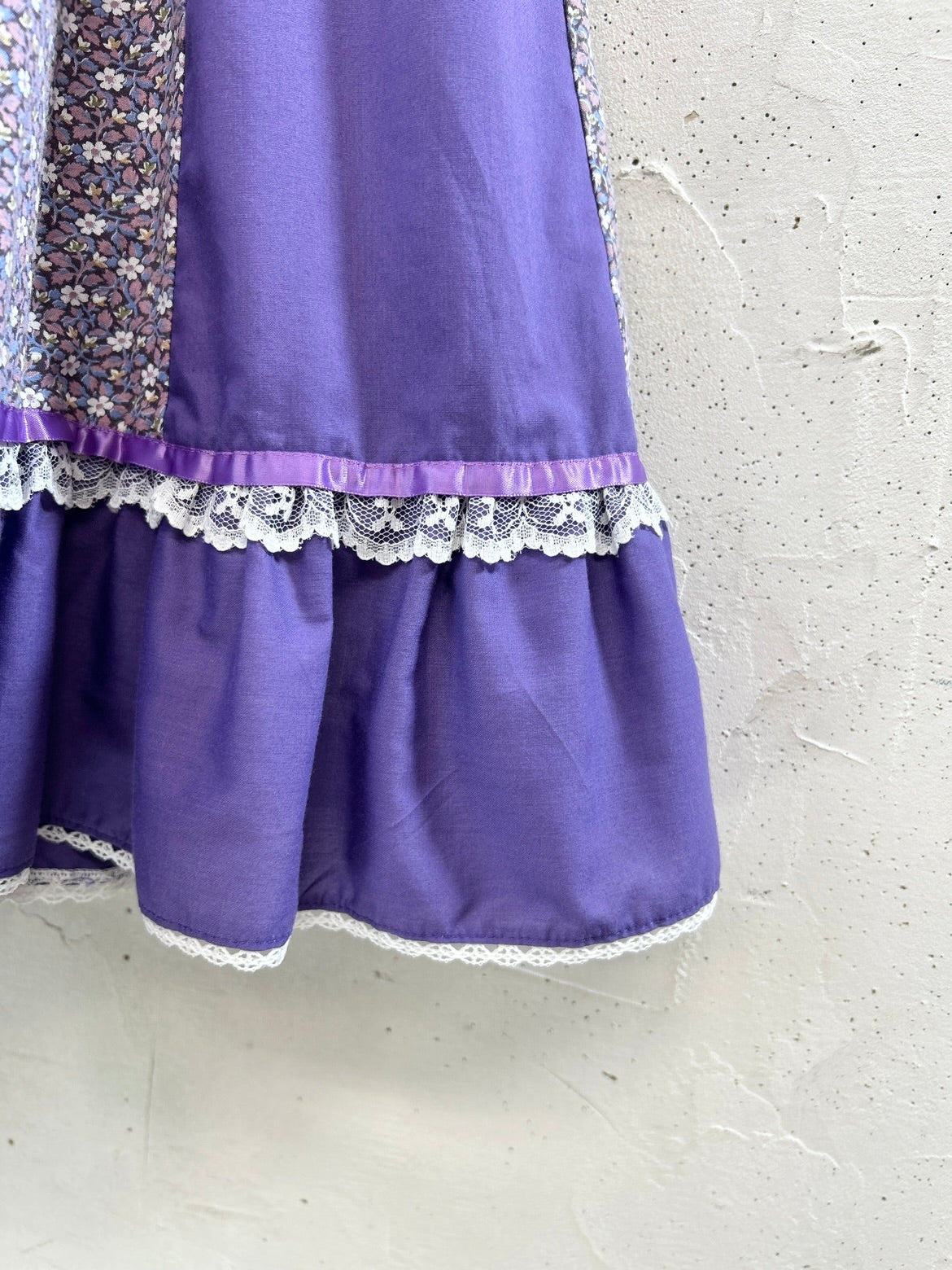 Vintage Skirt 〜carefree fashions〜 [E32349]
