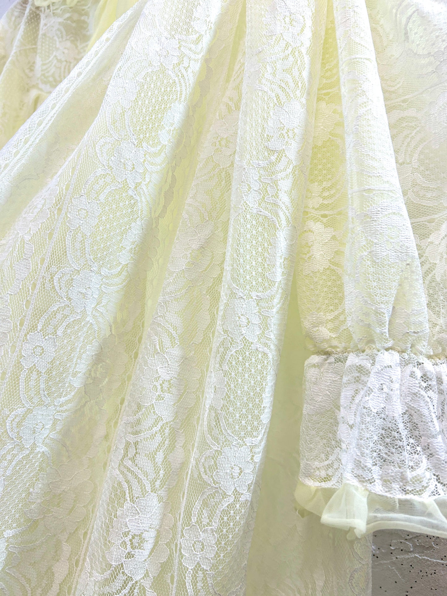 Vintage Lingerie Lace Gown [B31671]