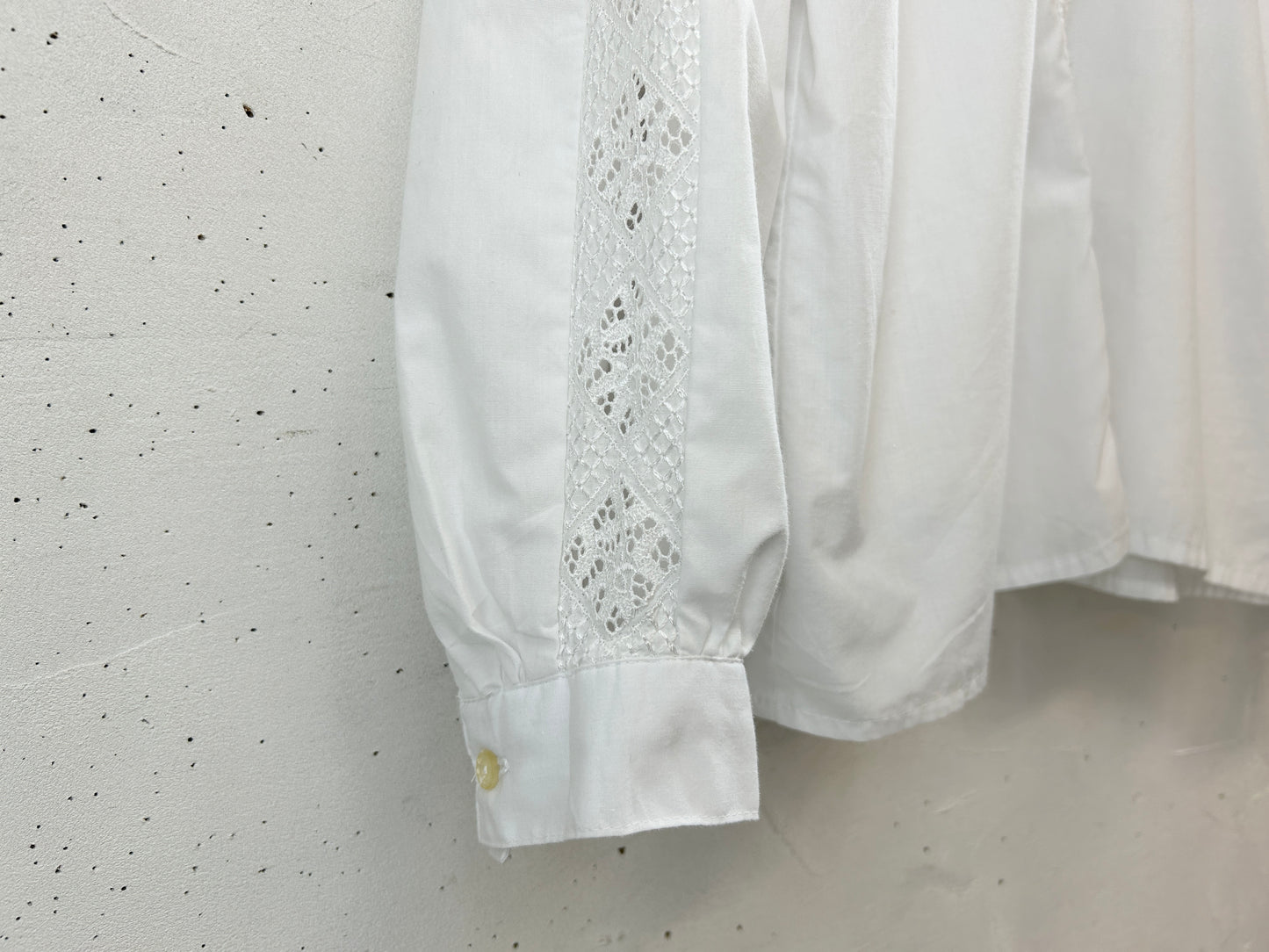 Vintage White Blouse [H30790]