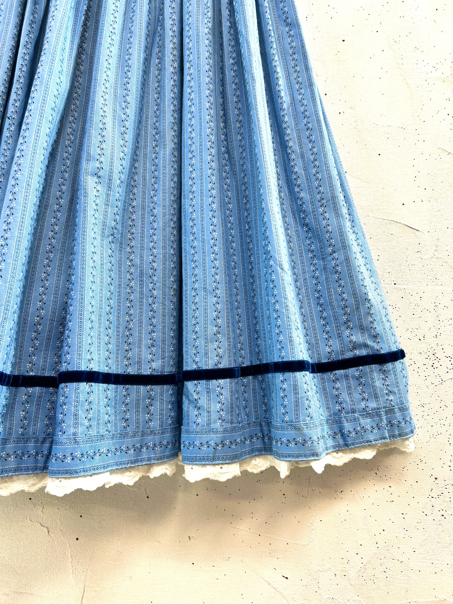 Vintage Tyrol Skirt [L30993]