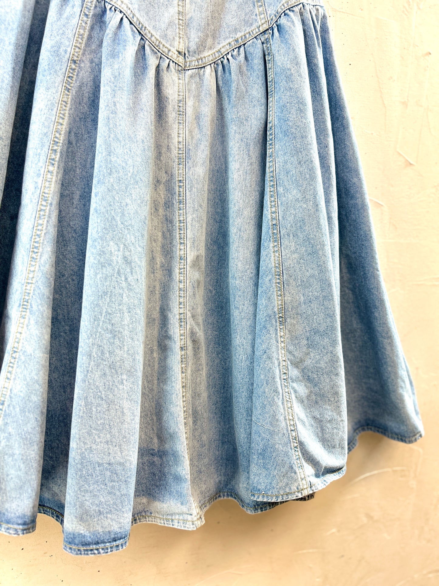 Vintage Denim Skirt MADE IN AUSTRALIA [J30669]