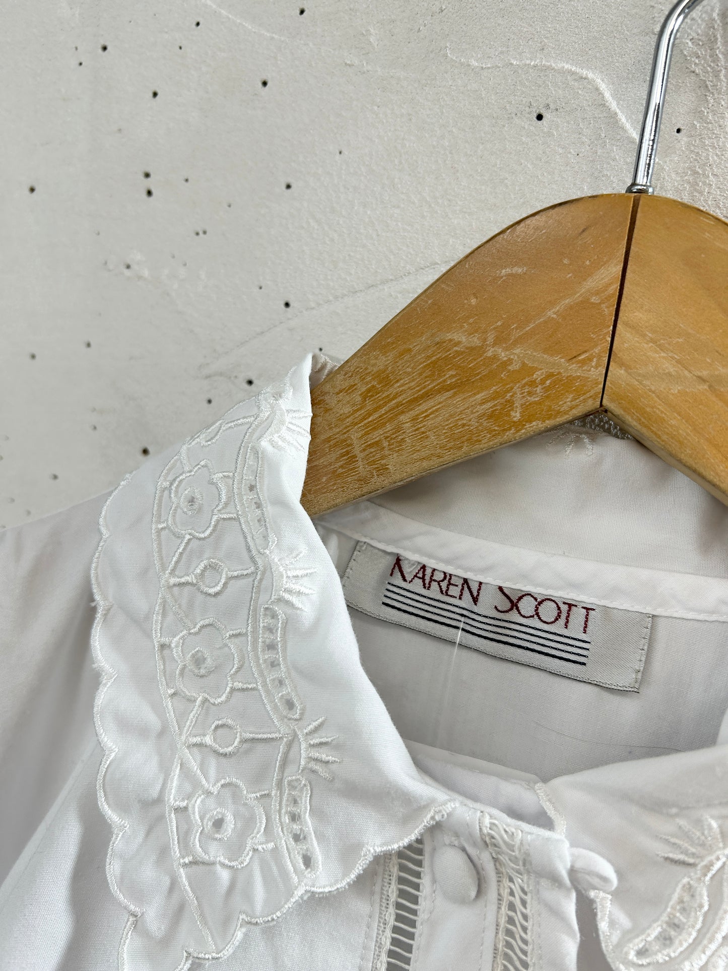 Vintage White Blouse [H33456]