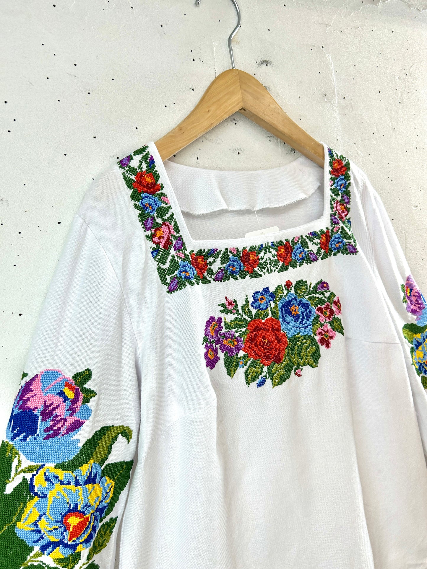Vintage Embroidery Blouse [G33157]
