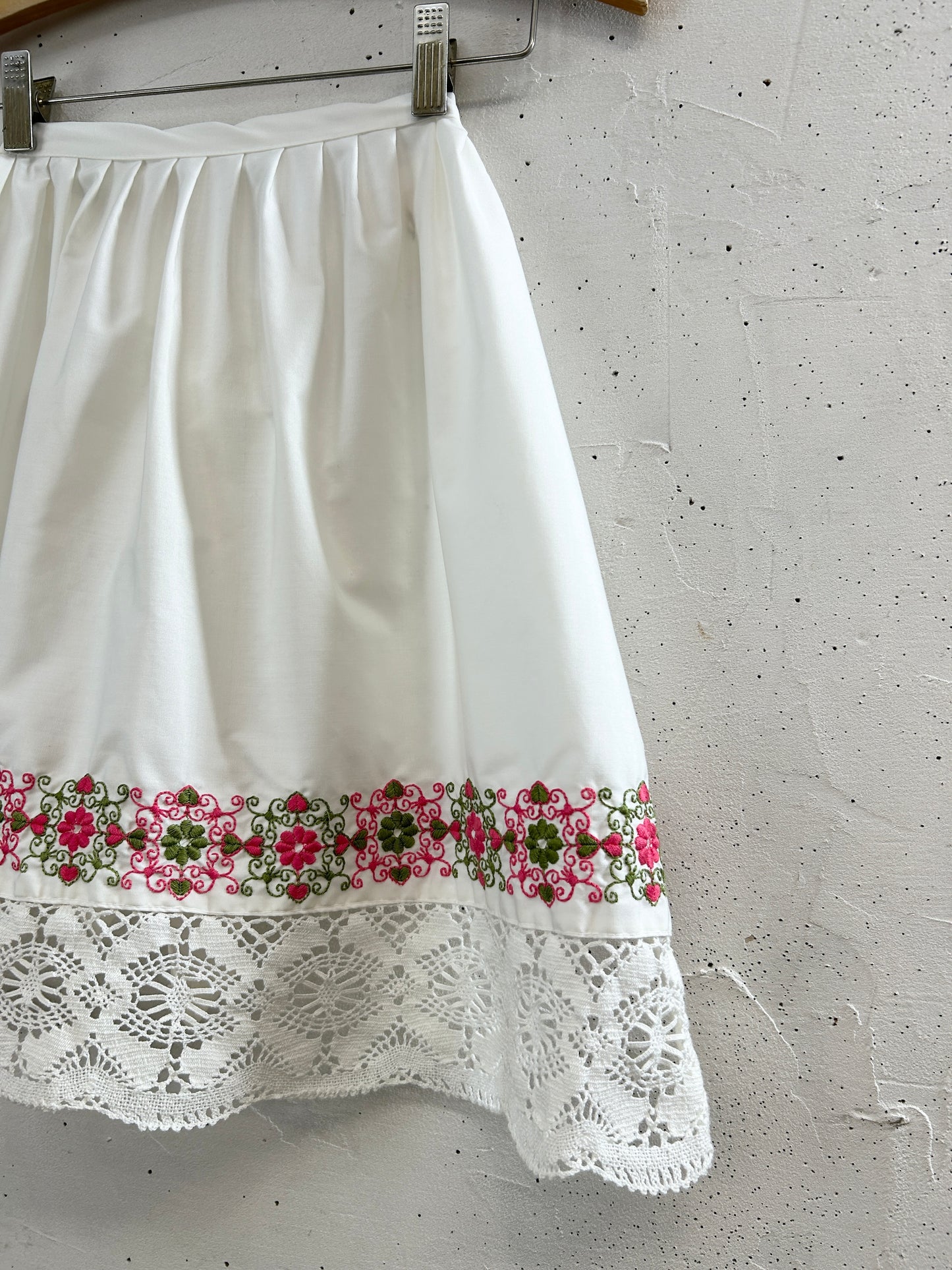 Vintage Apron [H33549]