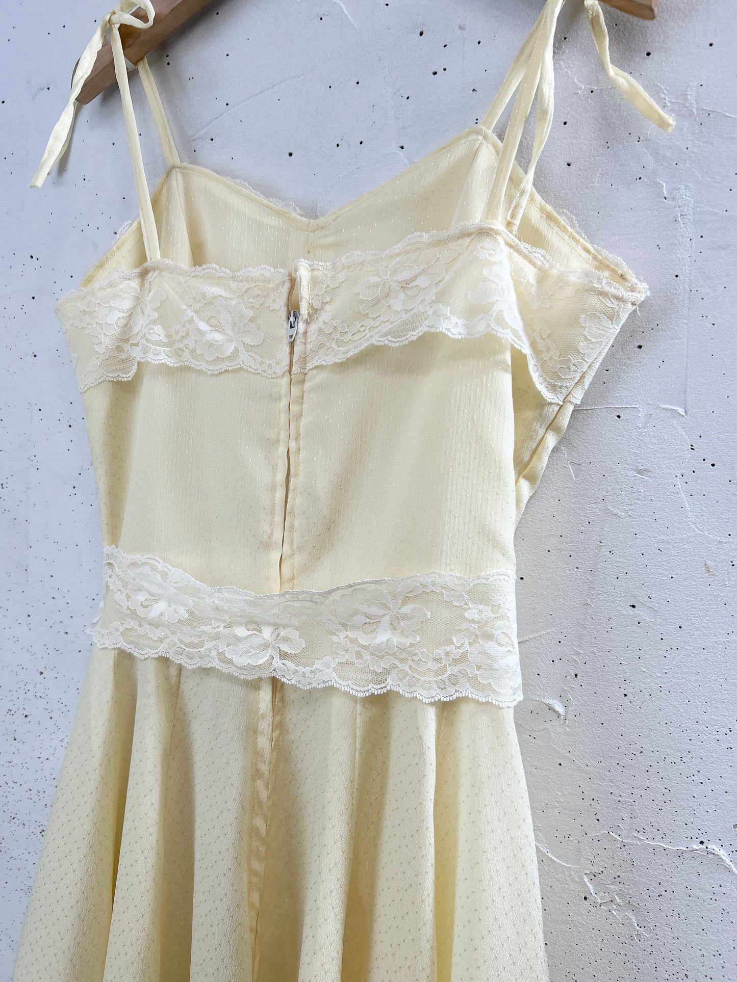 '70s Vintage Dress [F32680]