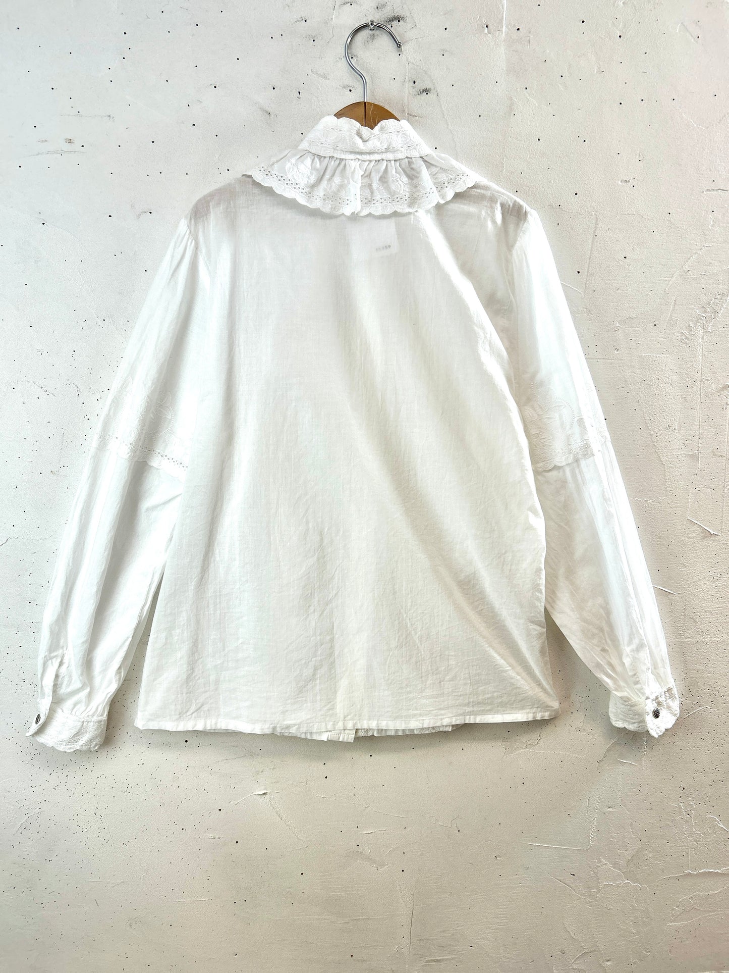 Vintage White Blouse [J30657］