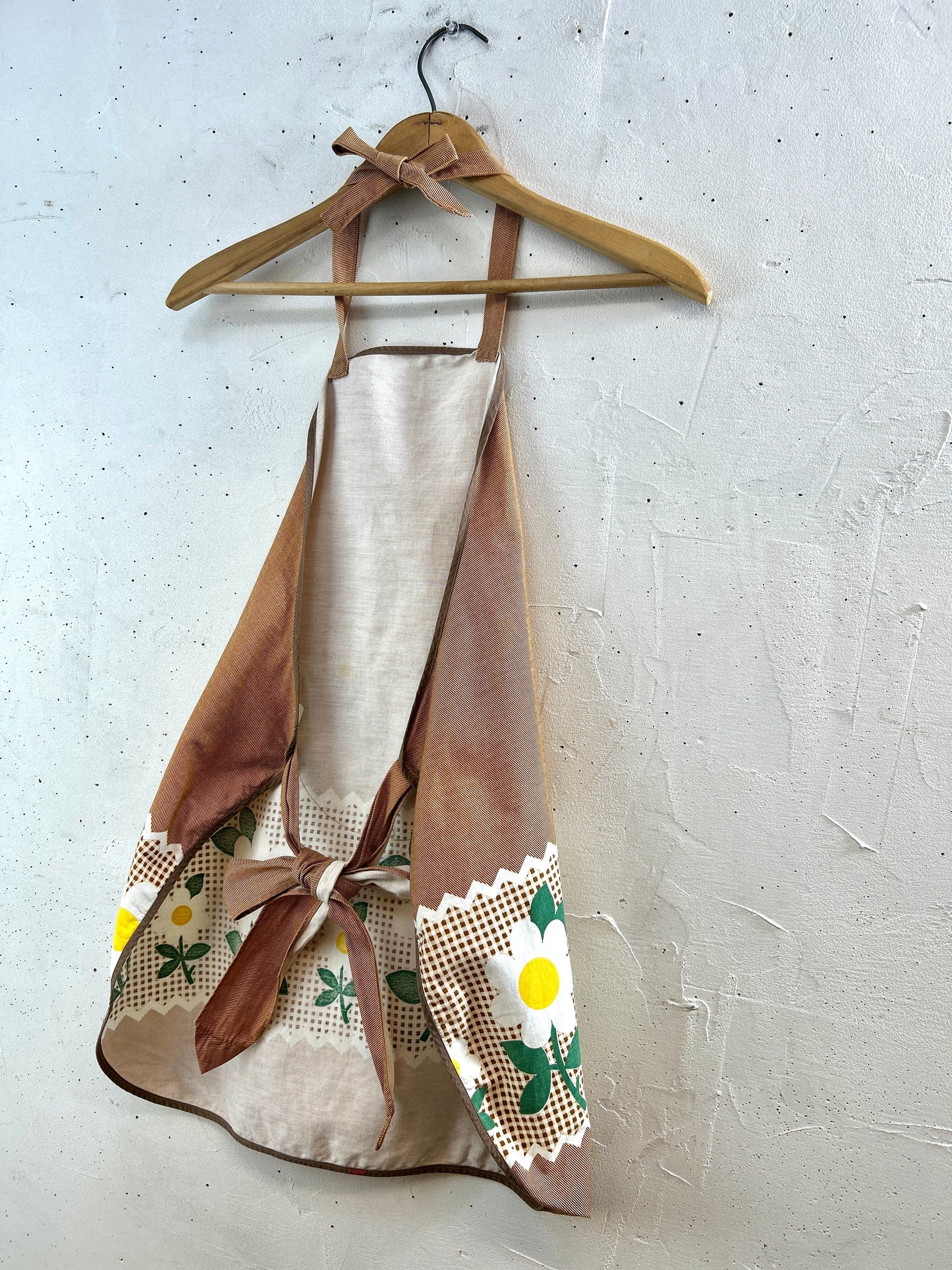 Vintage Apron [J30393]