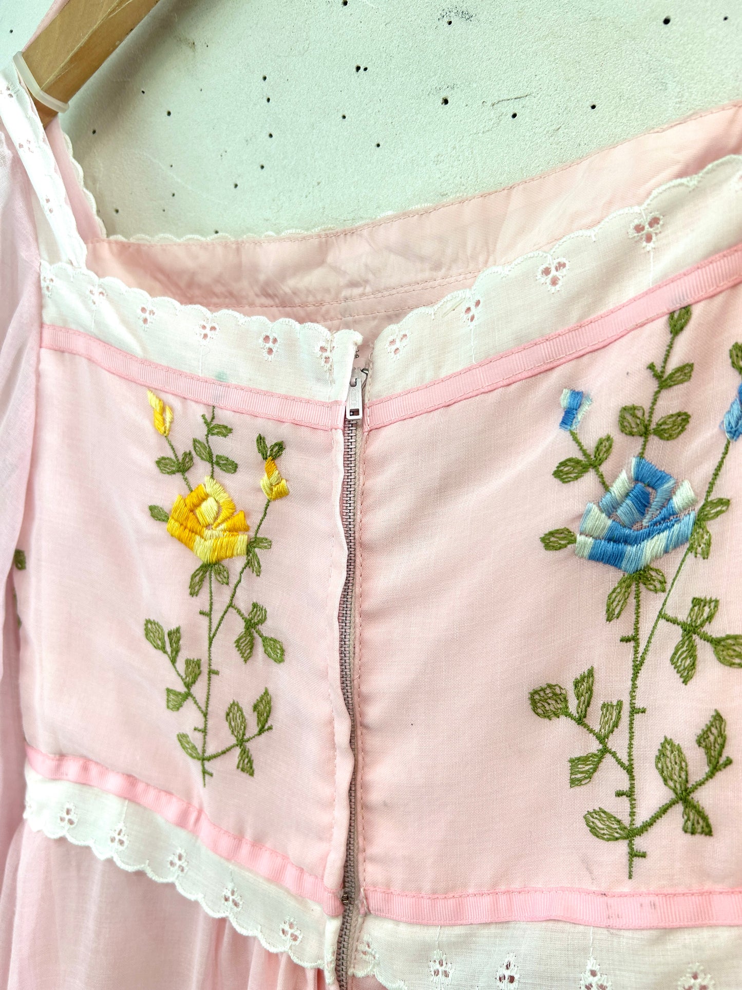 '70s Vintage Dress [E32546]
