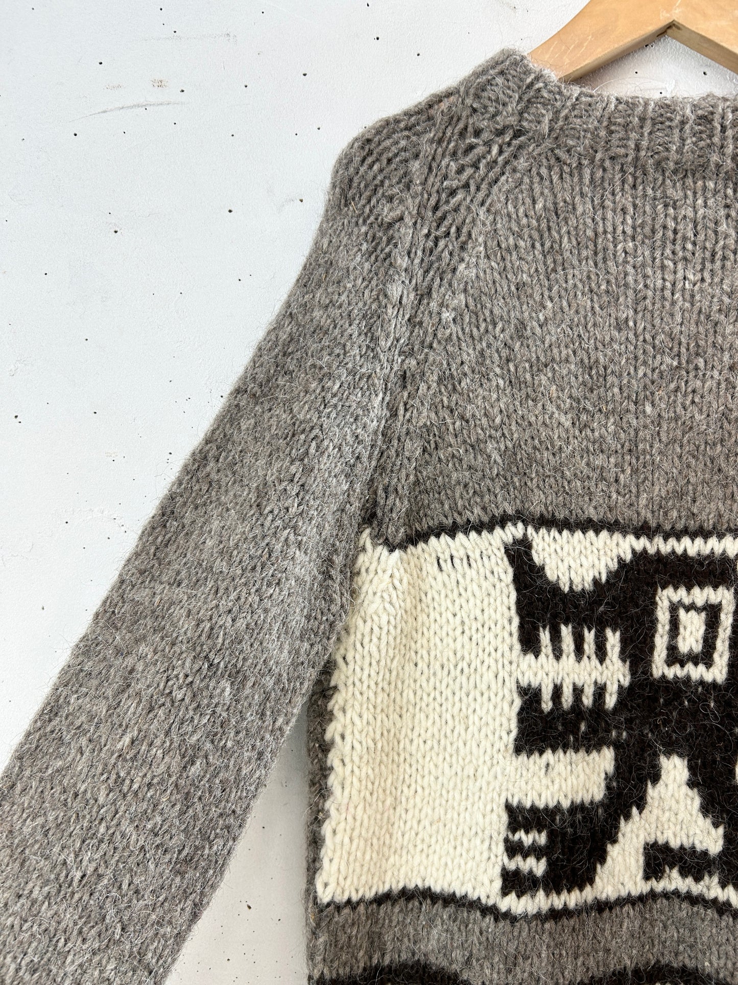 Vintage Knit Sweater [J30593]