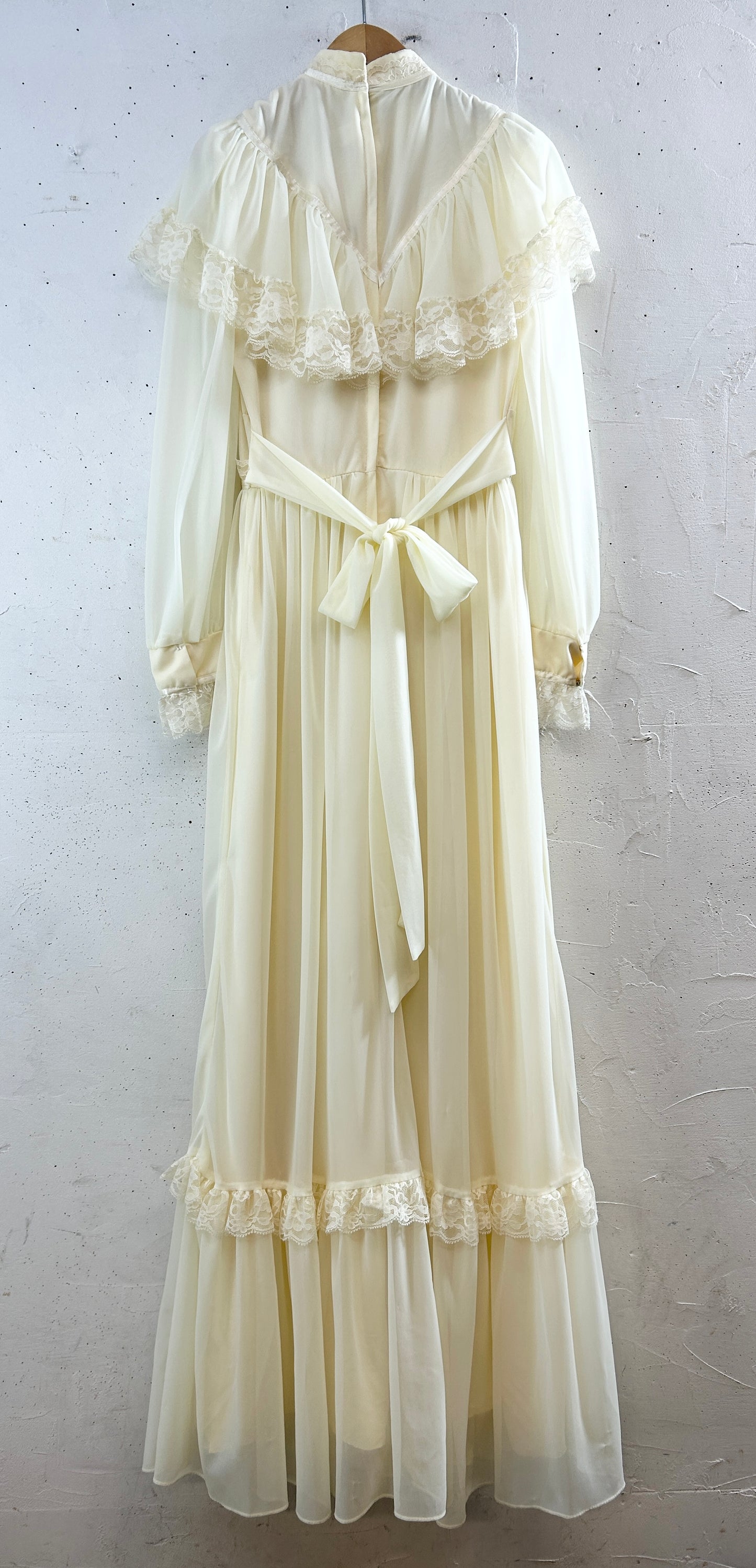 Vintage White Lace Dress [K30814]