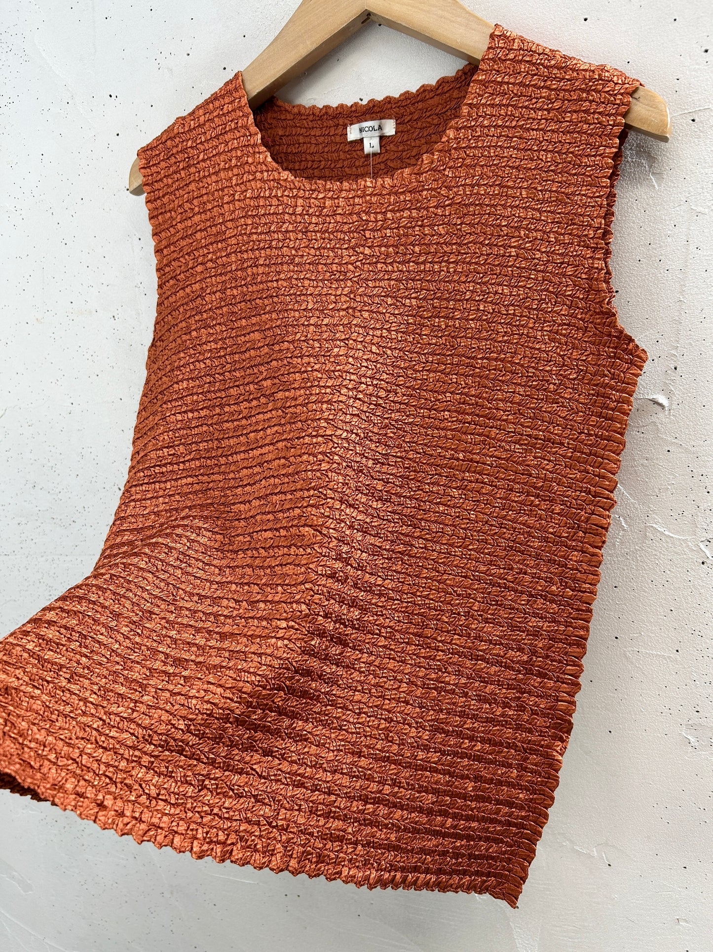 Vintage Pleats Tops [G33060]